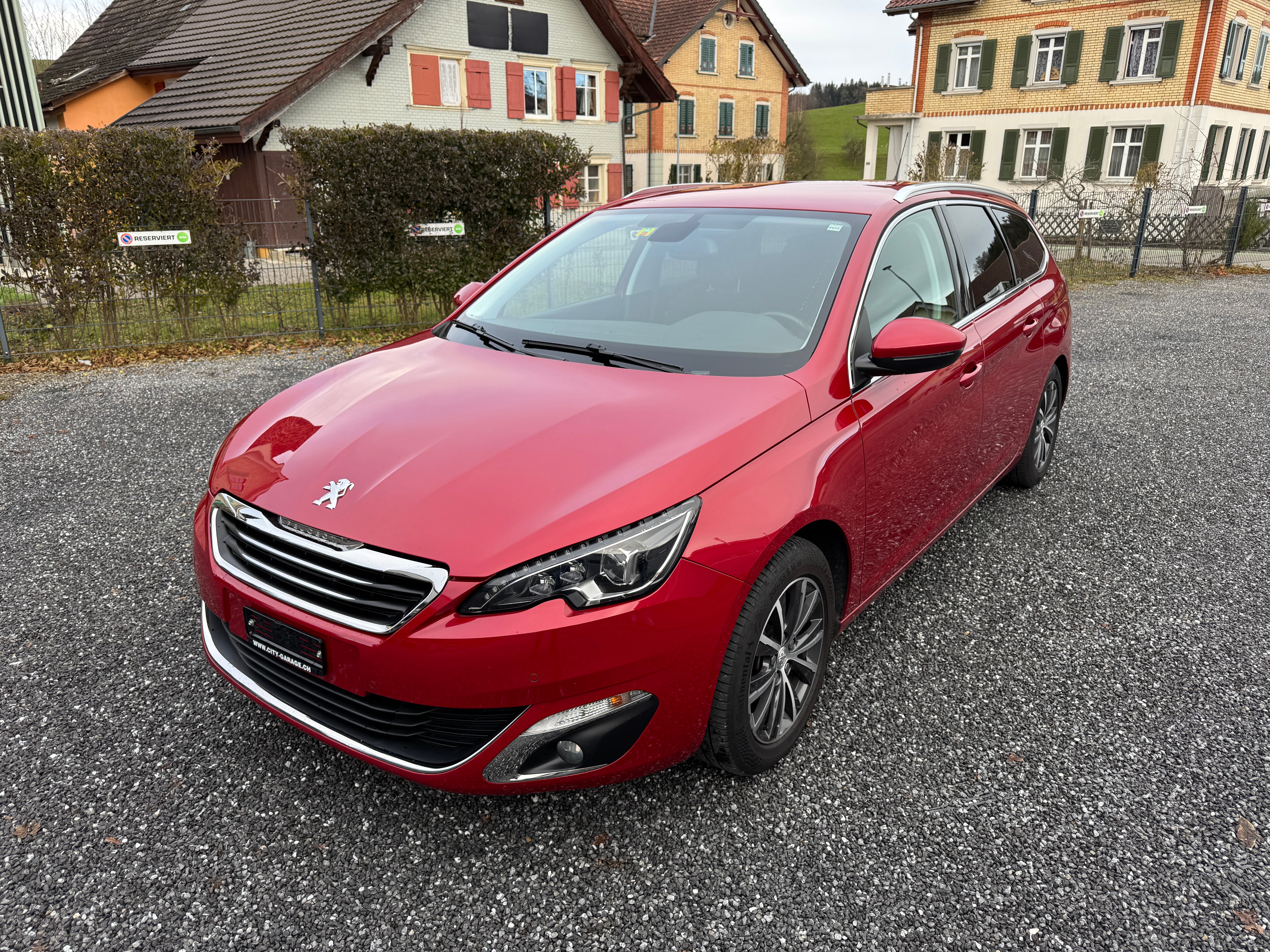 PEUGEOT 308 SW 1.2 THP Allure