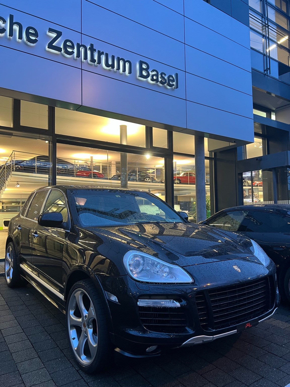 PORSCHE Cayenne Turbo S