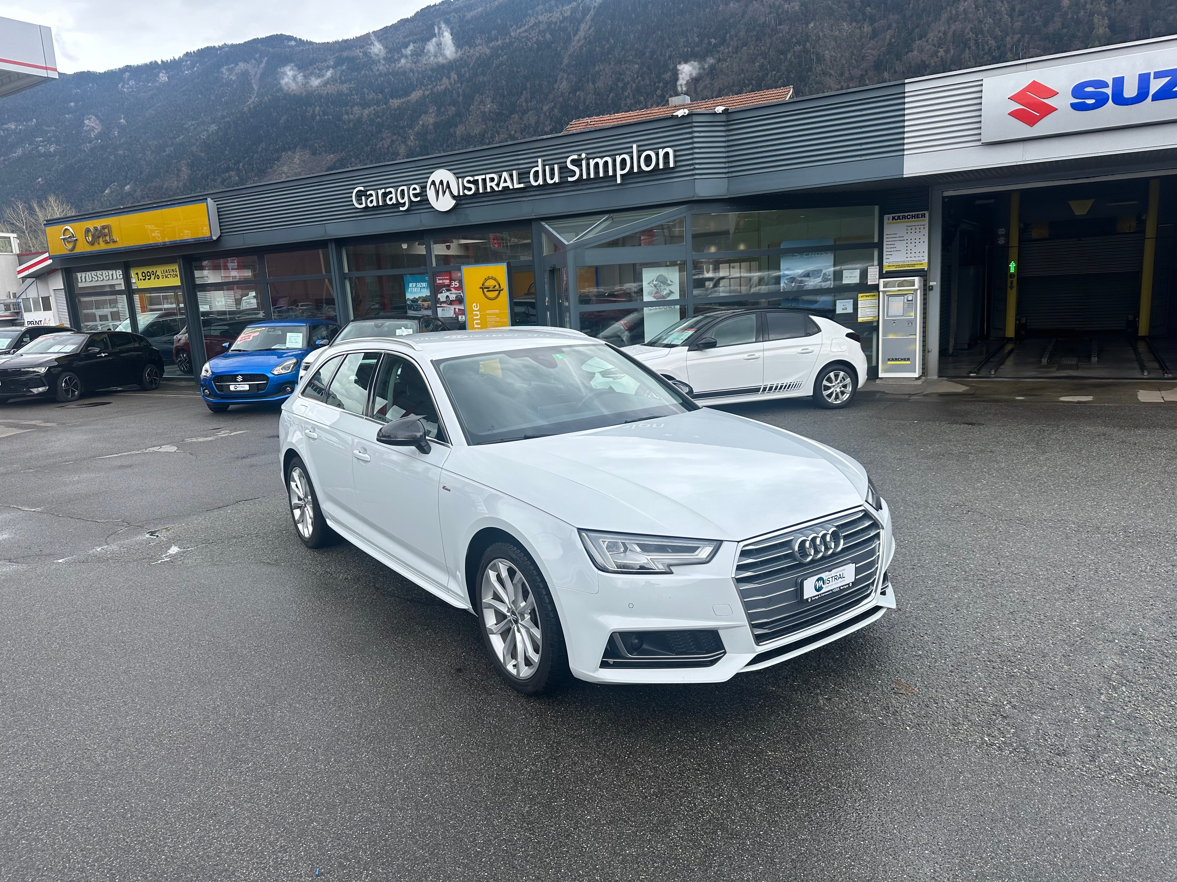 AUDI A4 Avant 2.0 TFSI Design S-tronic