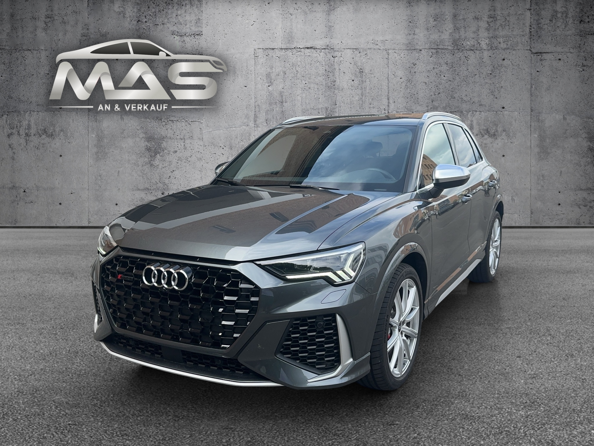 AUDI RS Q3 2.5 TFSI quattro S tronic