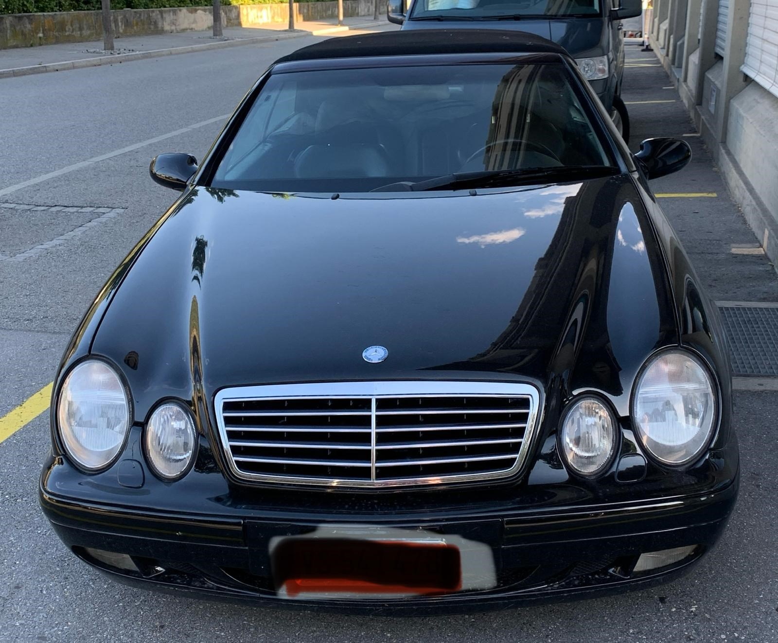 MERCEDES-BENZ CLK 320