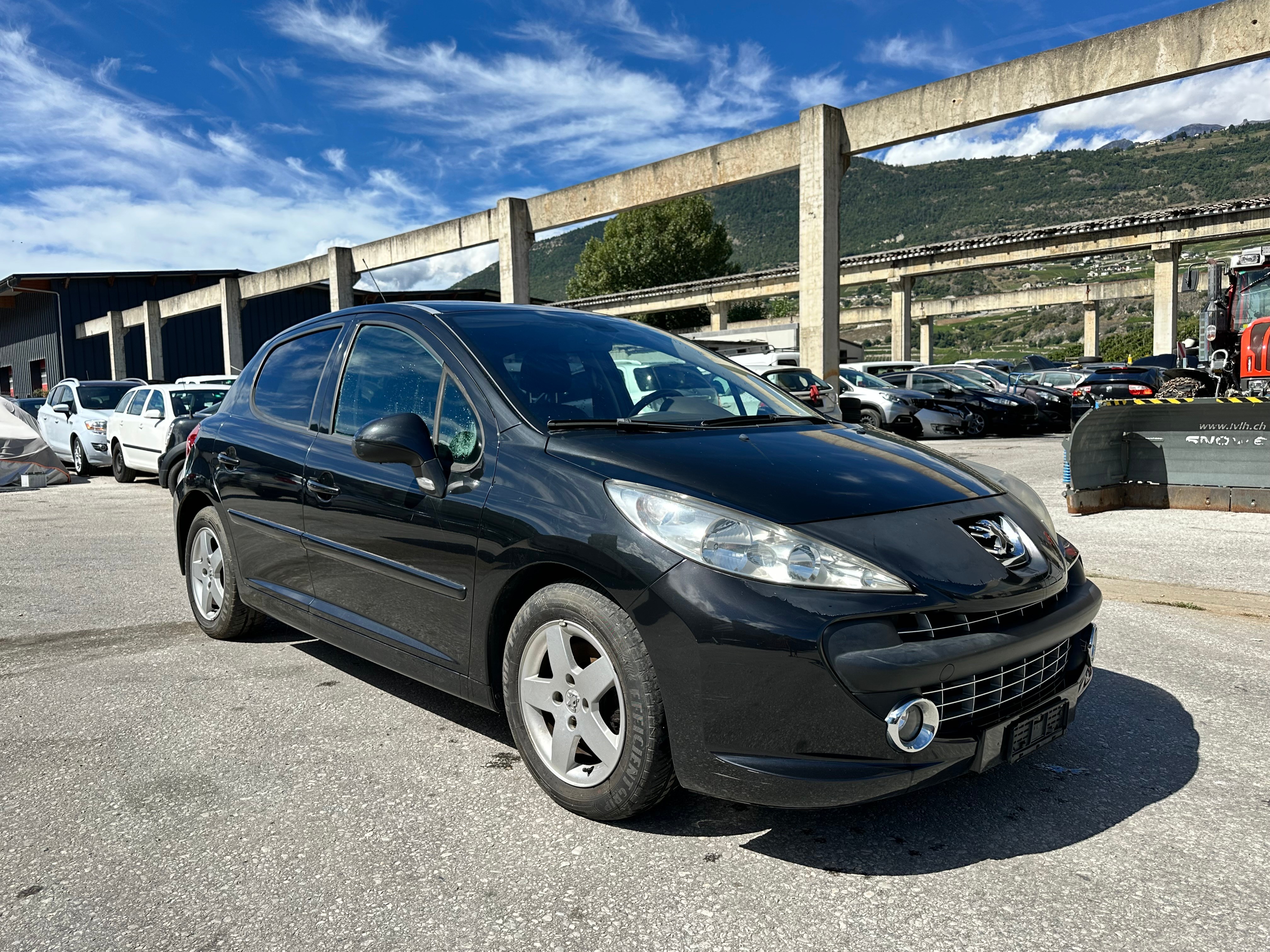 PEUGEOT 207 1.6 16V XS Premium