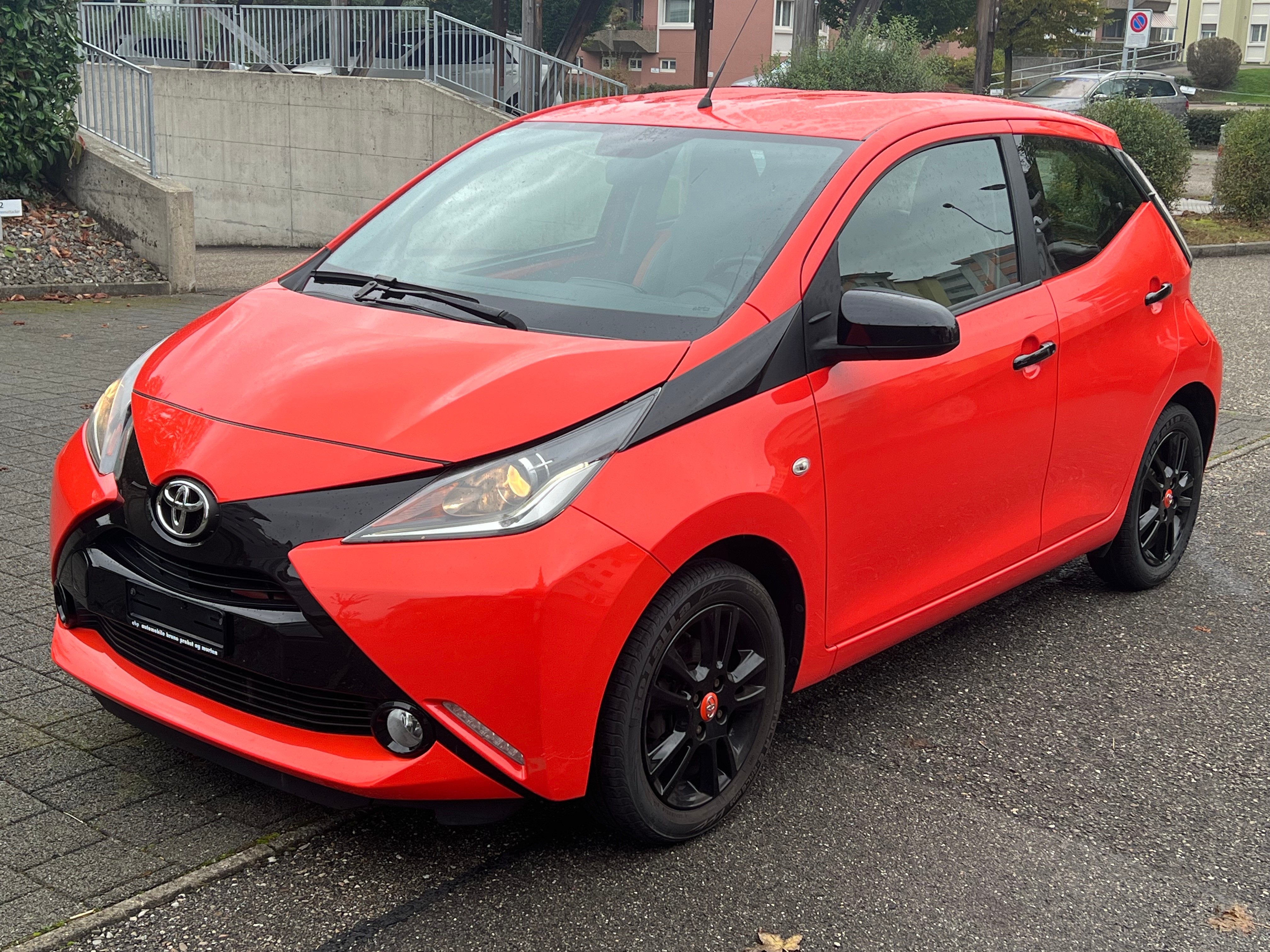 TOYOTA Aygo 1.0 VVT-i x-wave MultiMode