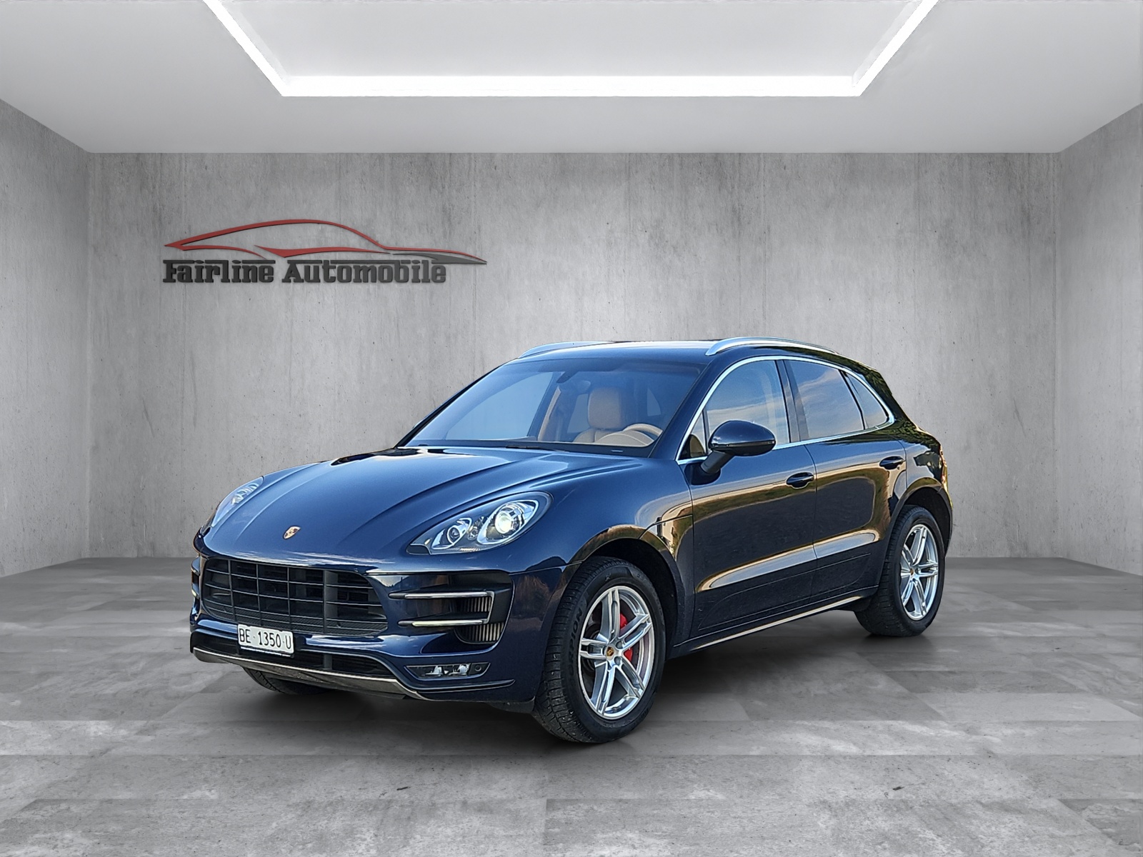 PORSCHE Macan Turbo PDK