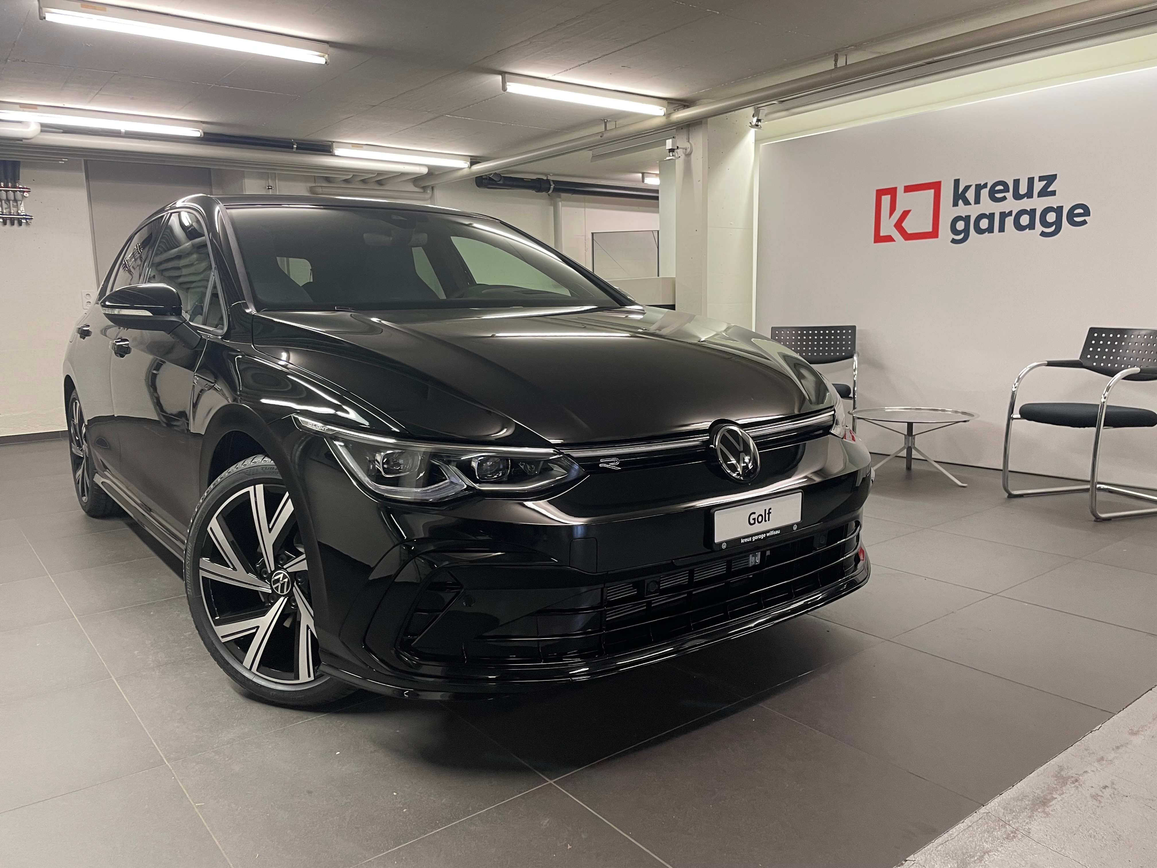 VW Golf 1.5 eTSI mHEV ACT R-Line DSG