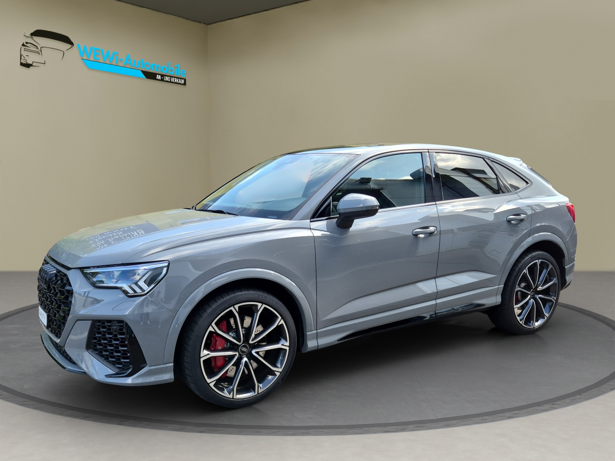 AUDI RS Q3 Sportback quattro S tronic