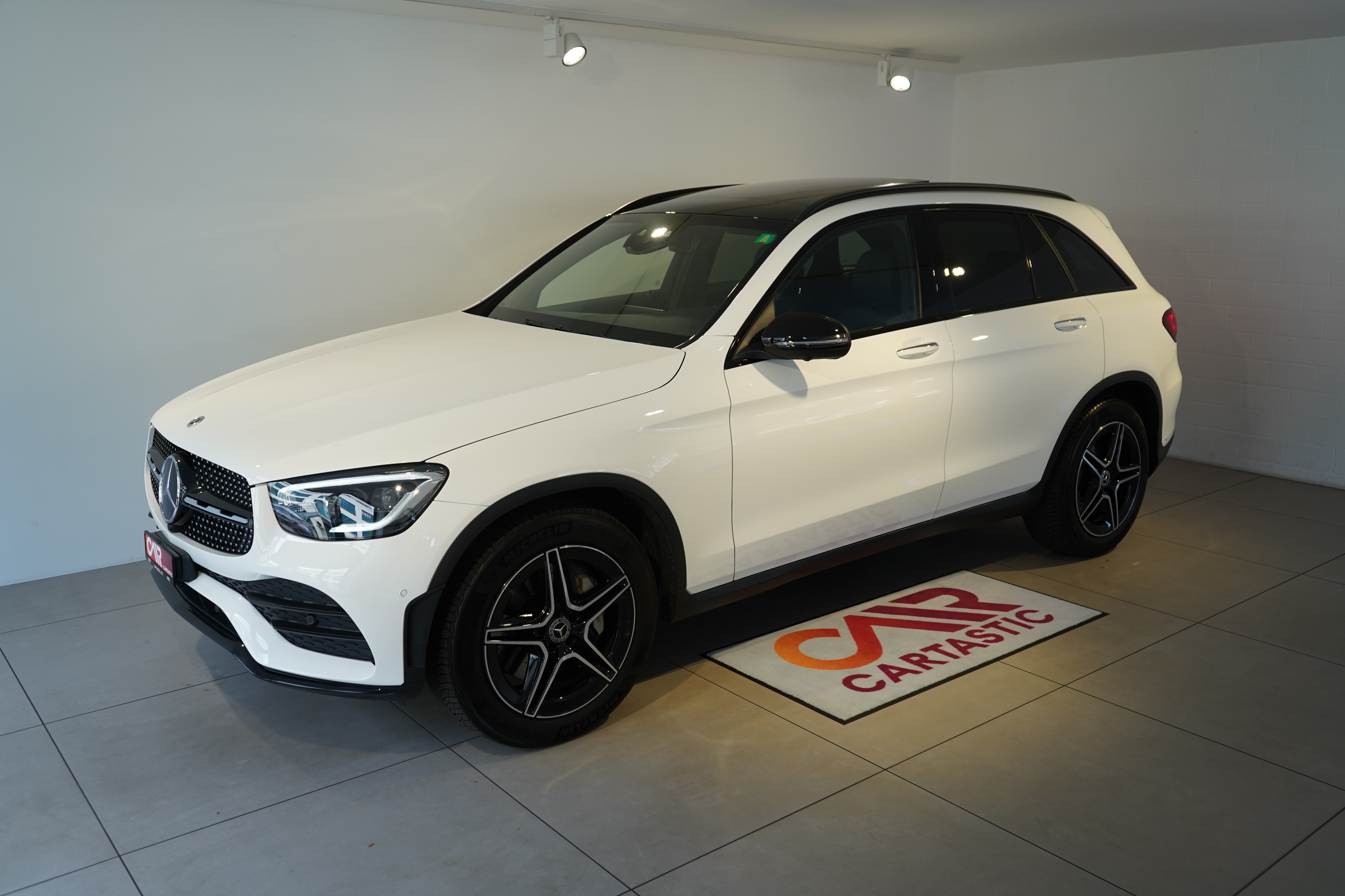 MERCEDES-BENZ GLC 220 d AMG Line 4Matic