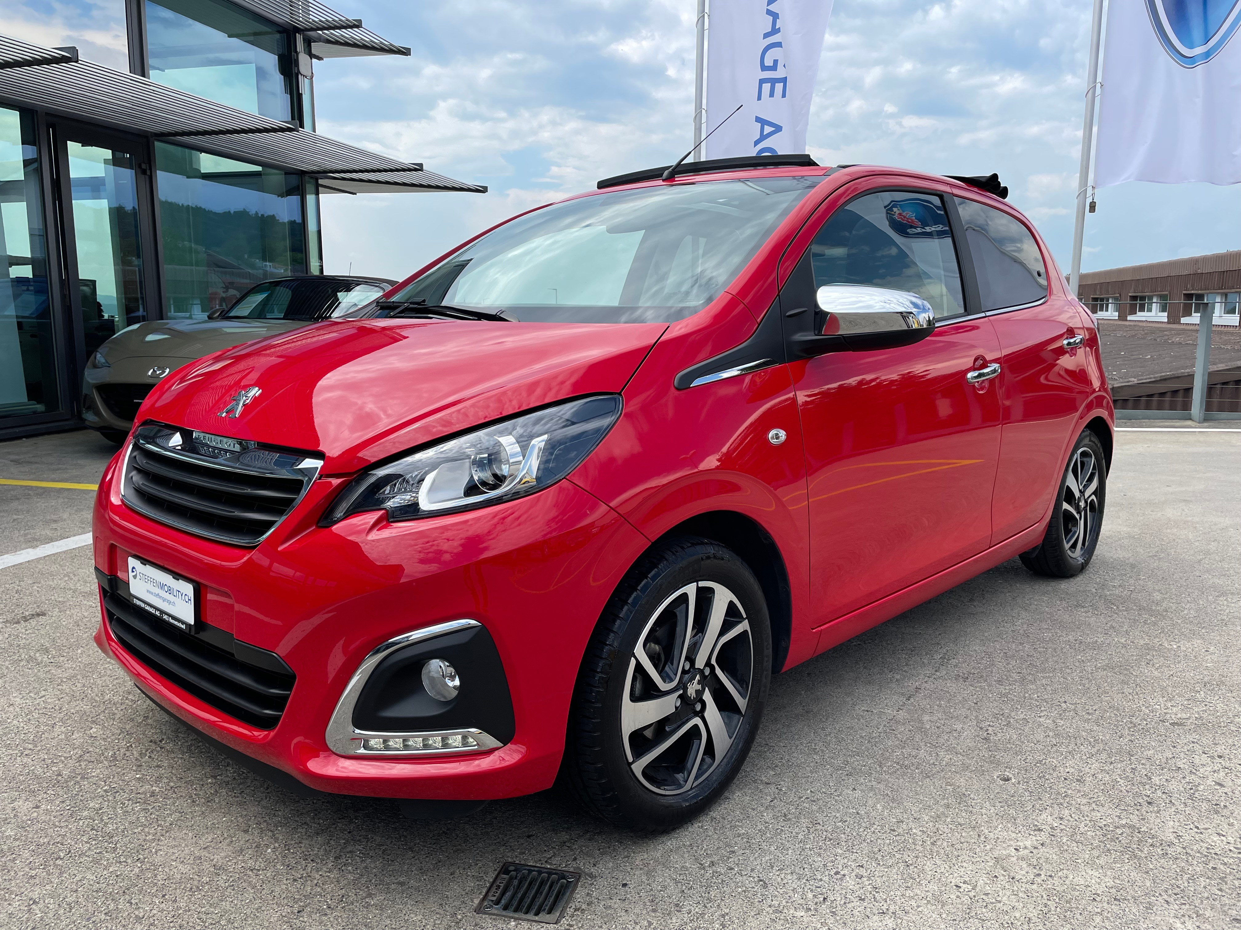 PEUGEOT 108 1.0 VTi All. Top ETG5