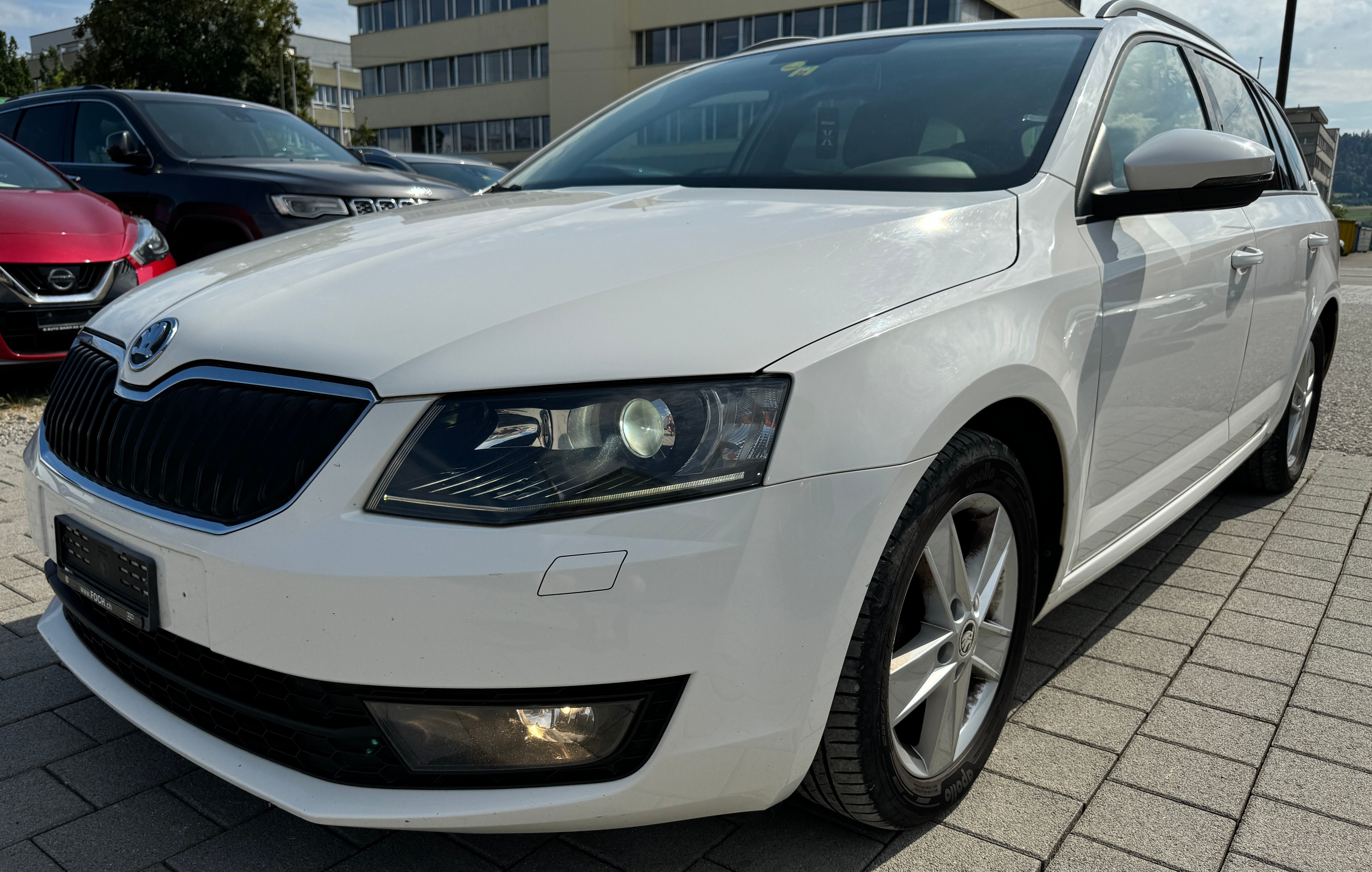 SKODA Octavia Combi 1.6 TDI Active DSG (Automat BO5)