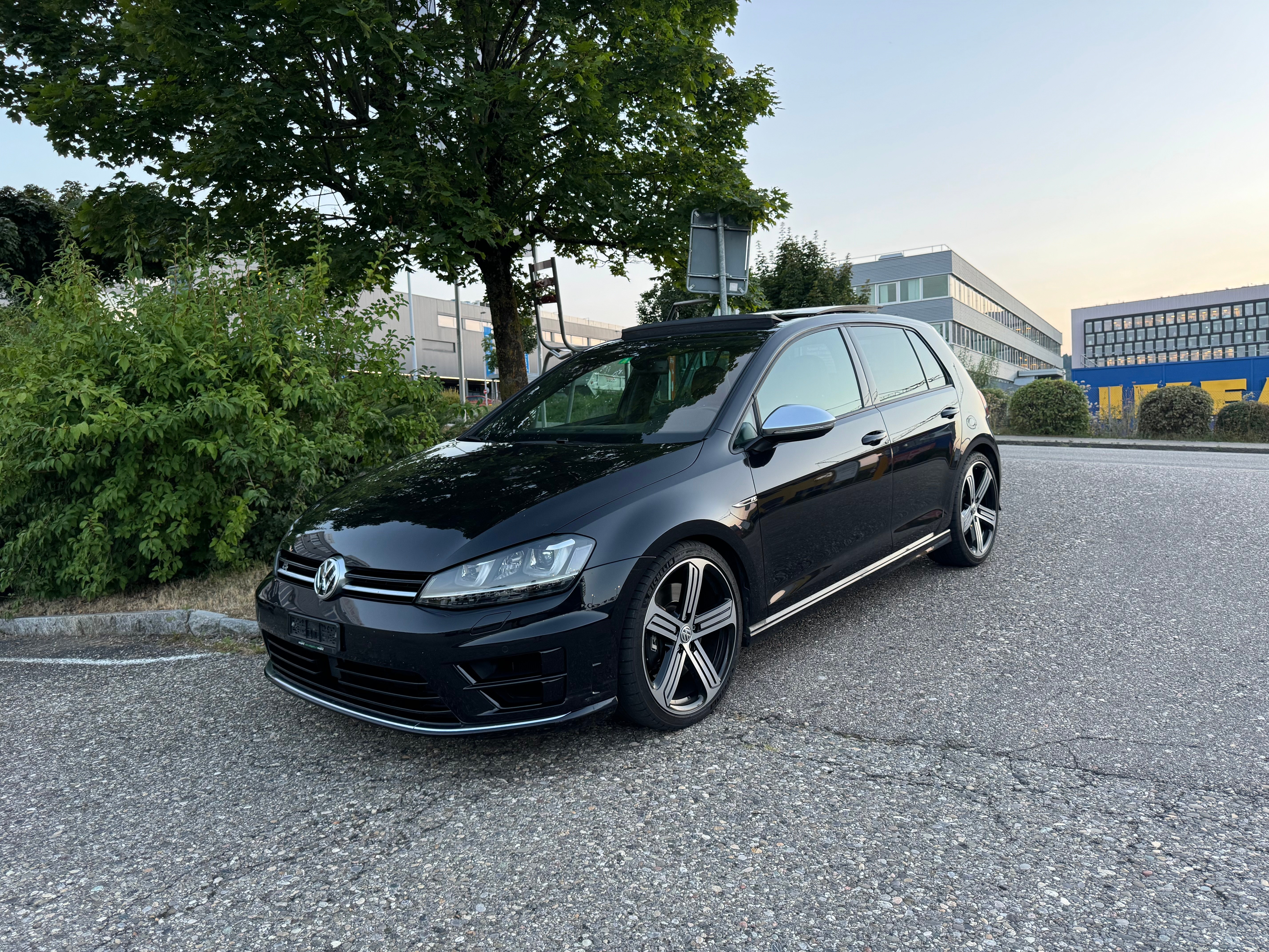 VW Golf 2.0 TSI R 4Motion DSG