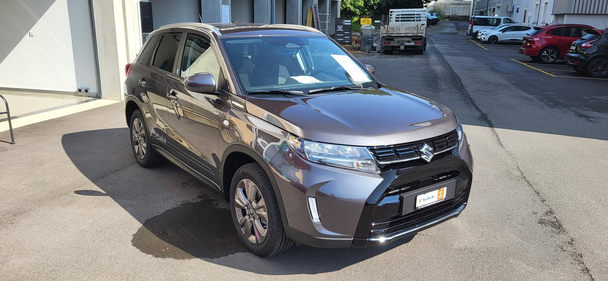 SUZUKI Vitara 1.5 Hybrid Compact + 4x4 AGS