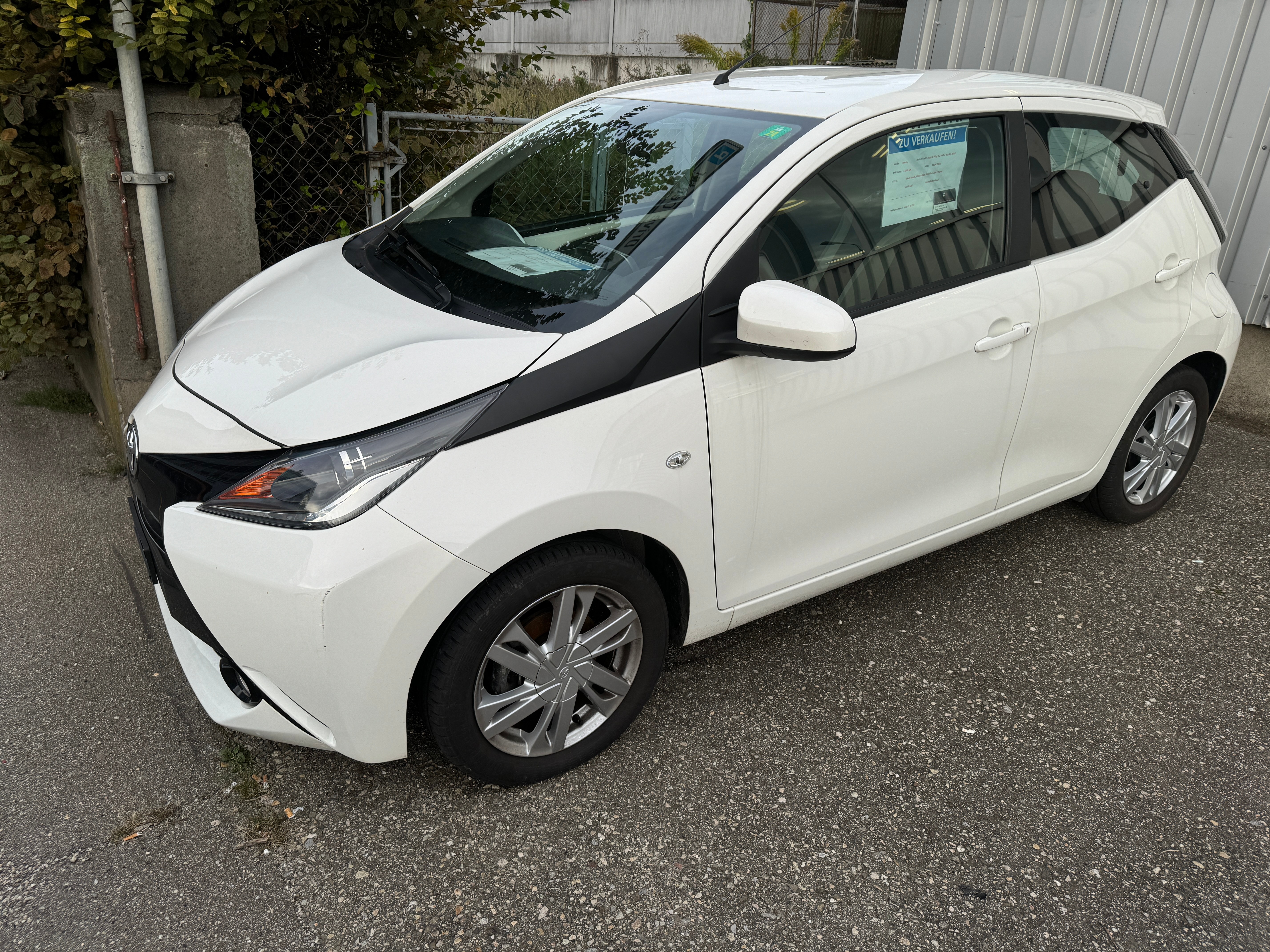 TOYOTA Aygo 1.2 VVT-i x-play