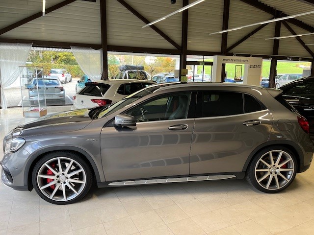 MERCEDES-BENZ GLA 45 AMG 4Matic 7G-DCT