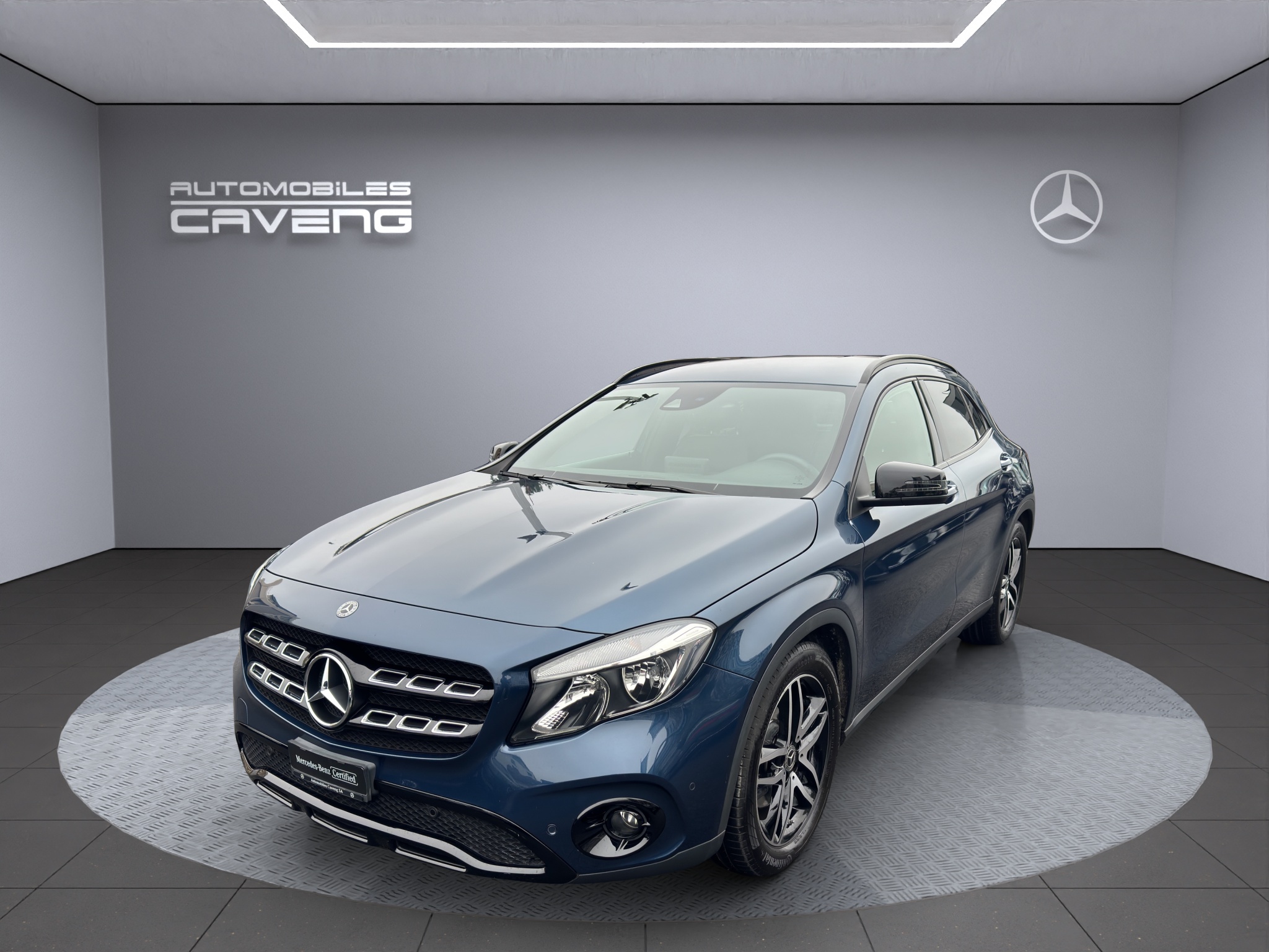 MERCEDES-BENZ GLA 220 Style 4Matic 7G-DCT