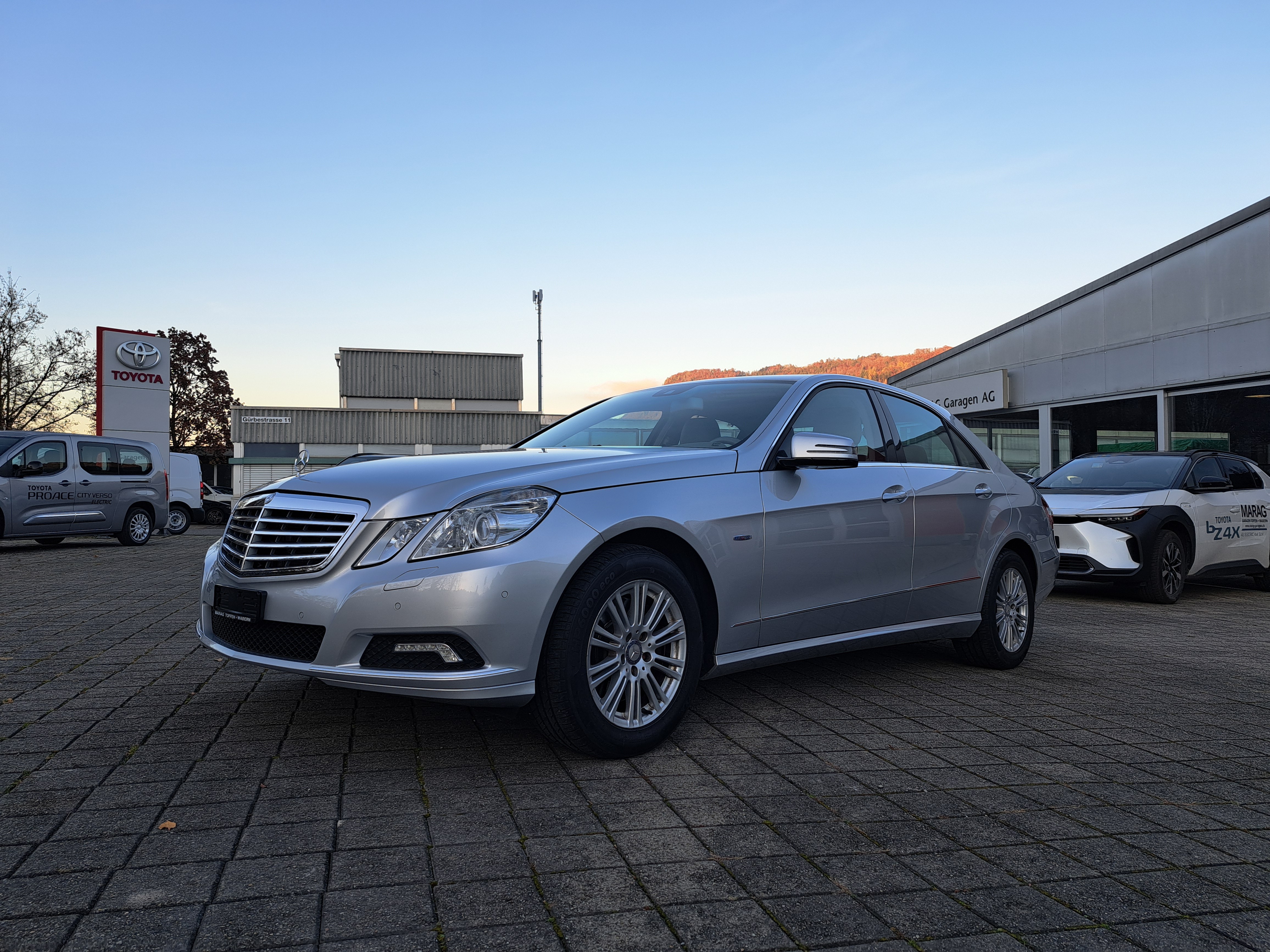 MERCEDES-BENZ E 350 CGI BlueEfficiency Elégance 7G-Tronic