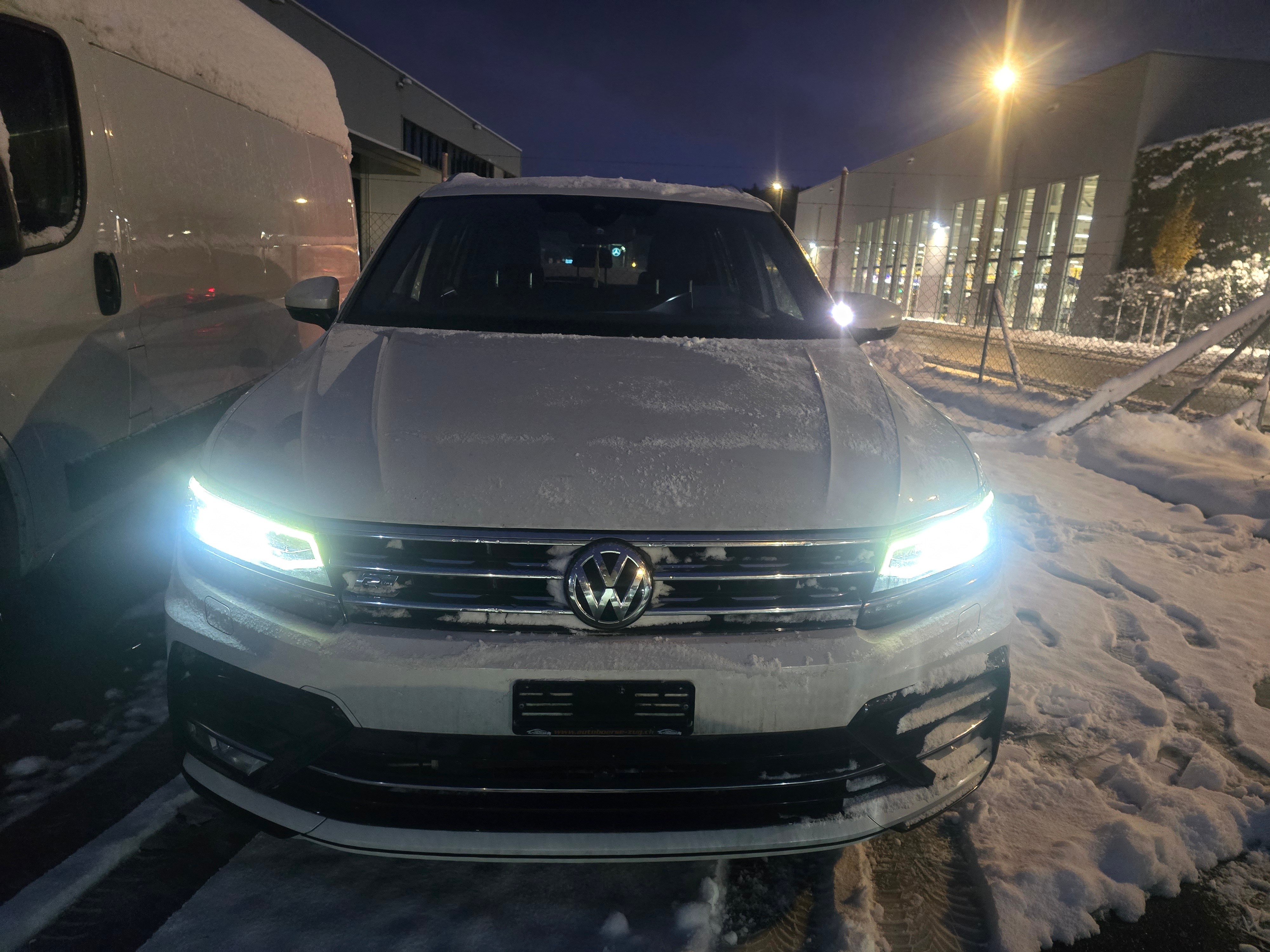 VW Tiguan 2.0 TDI SCR Highline 4Motion DSG R-Line