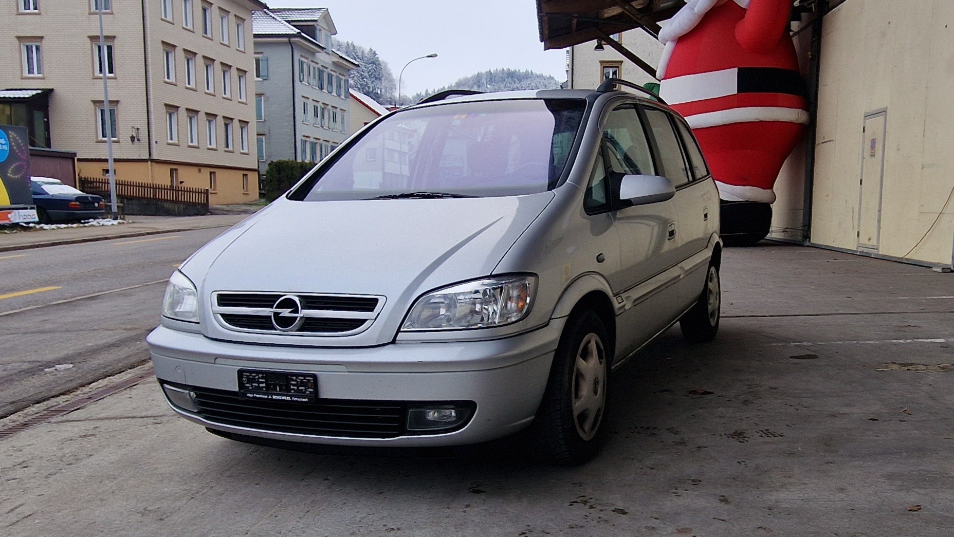 OPEL Zafira 2.2i 16V Elegance