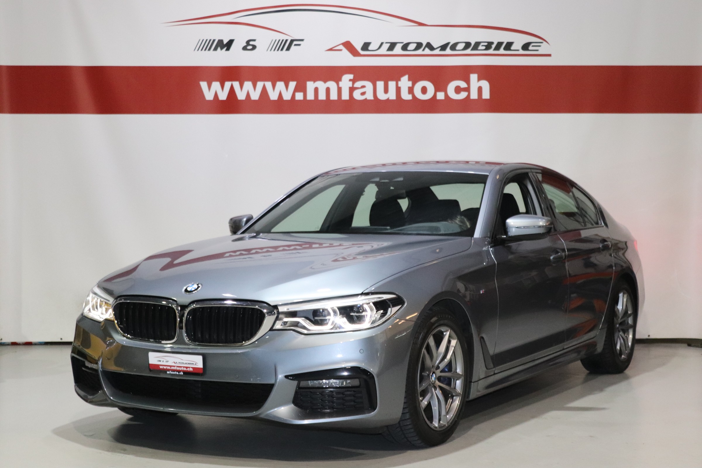 BMW 530d xDrive SAG M- SPORT * CH FAHRZEUG *