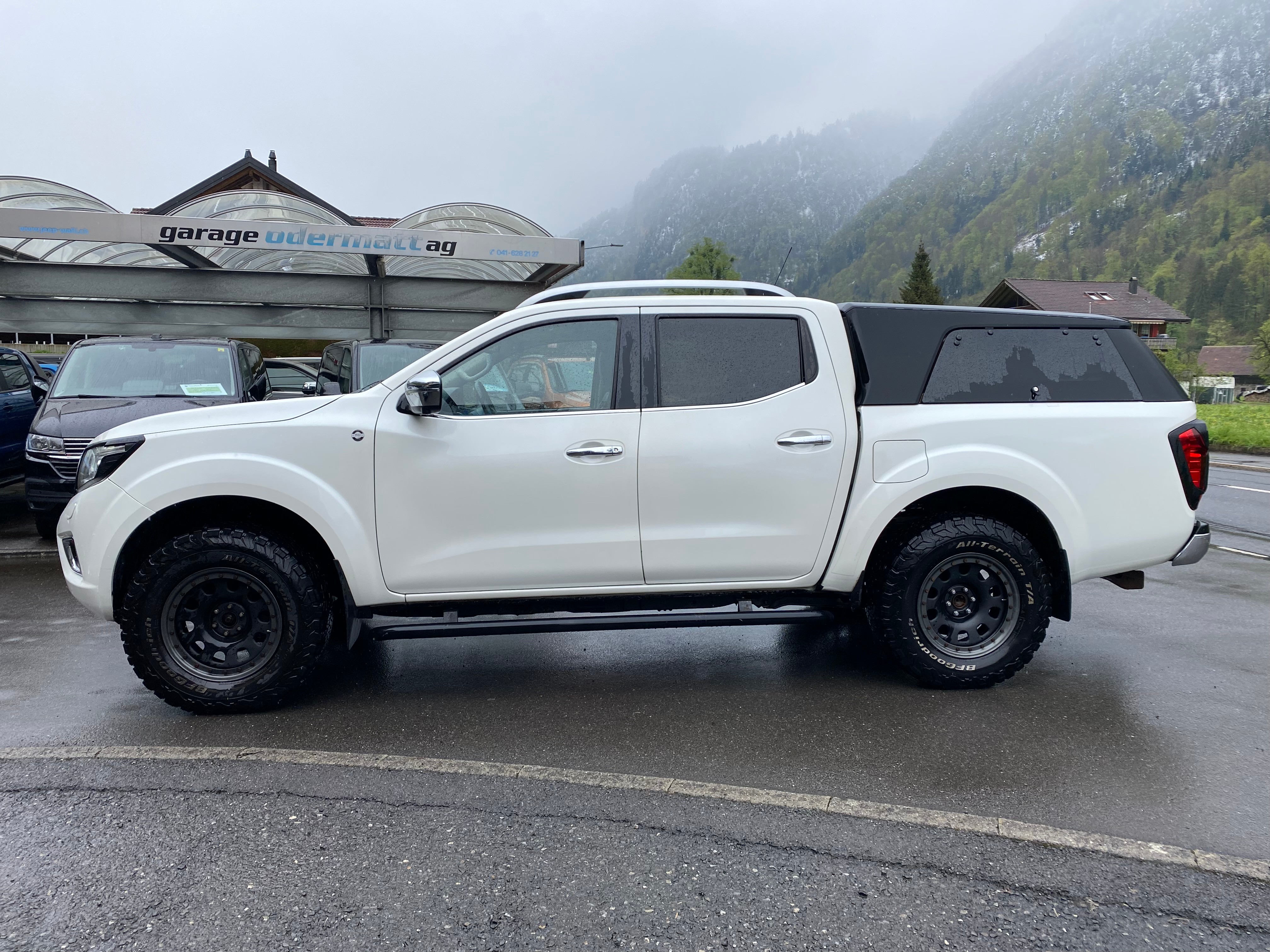 NISSAN Navara Double Cab Tekna 2.3 dCi 4WD Automatic