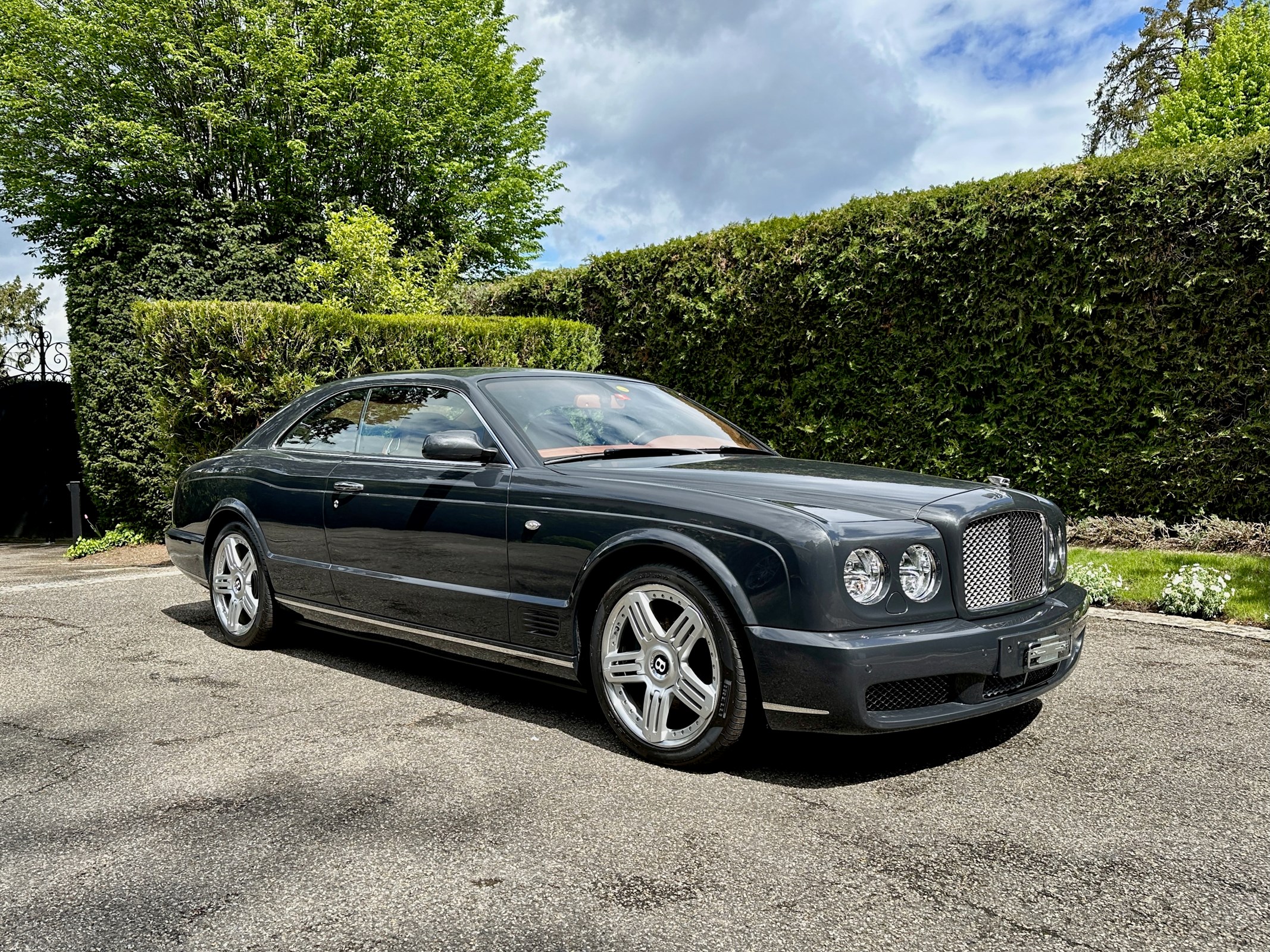 BENTLEY Brooklands