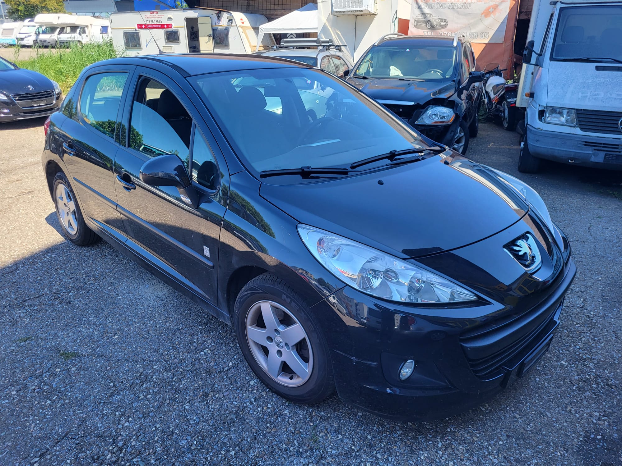 PEUGEOT 207 1.4 16V Trendy