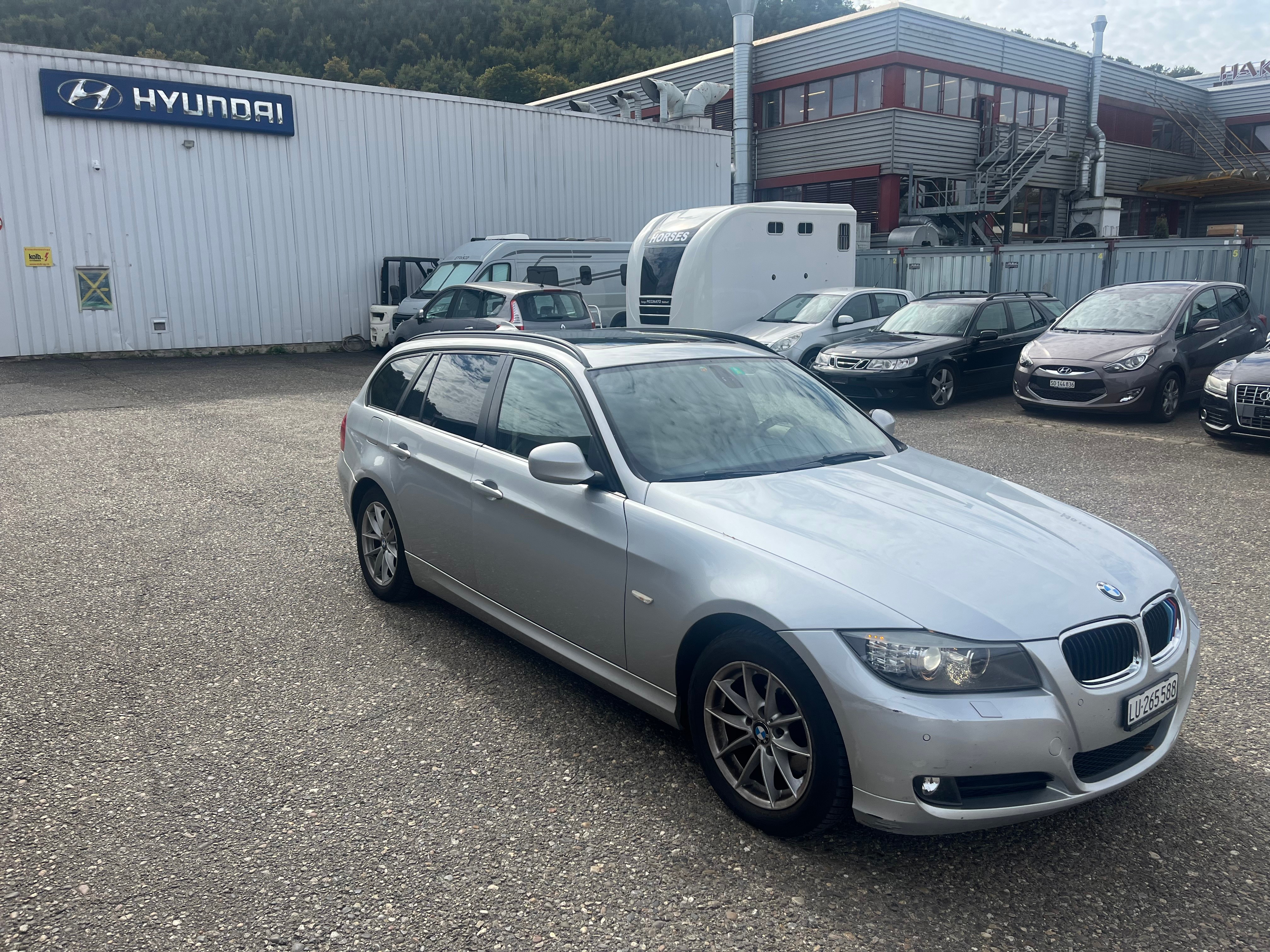 BMW 320d xDrive Touring Steptronic