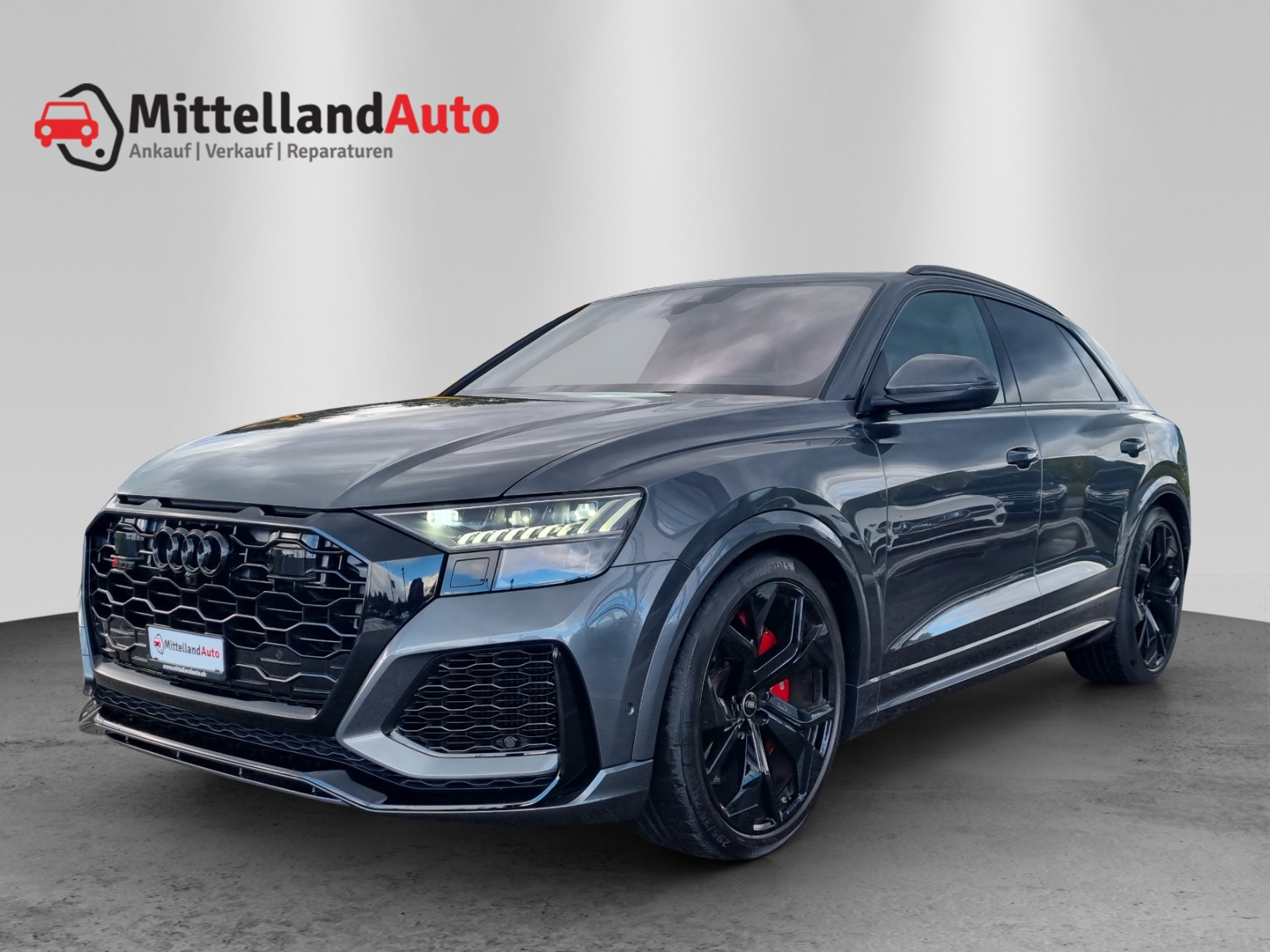 AUDI RSQ8 quattro tiptronic