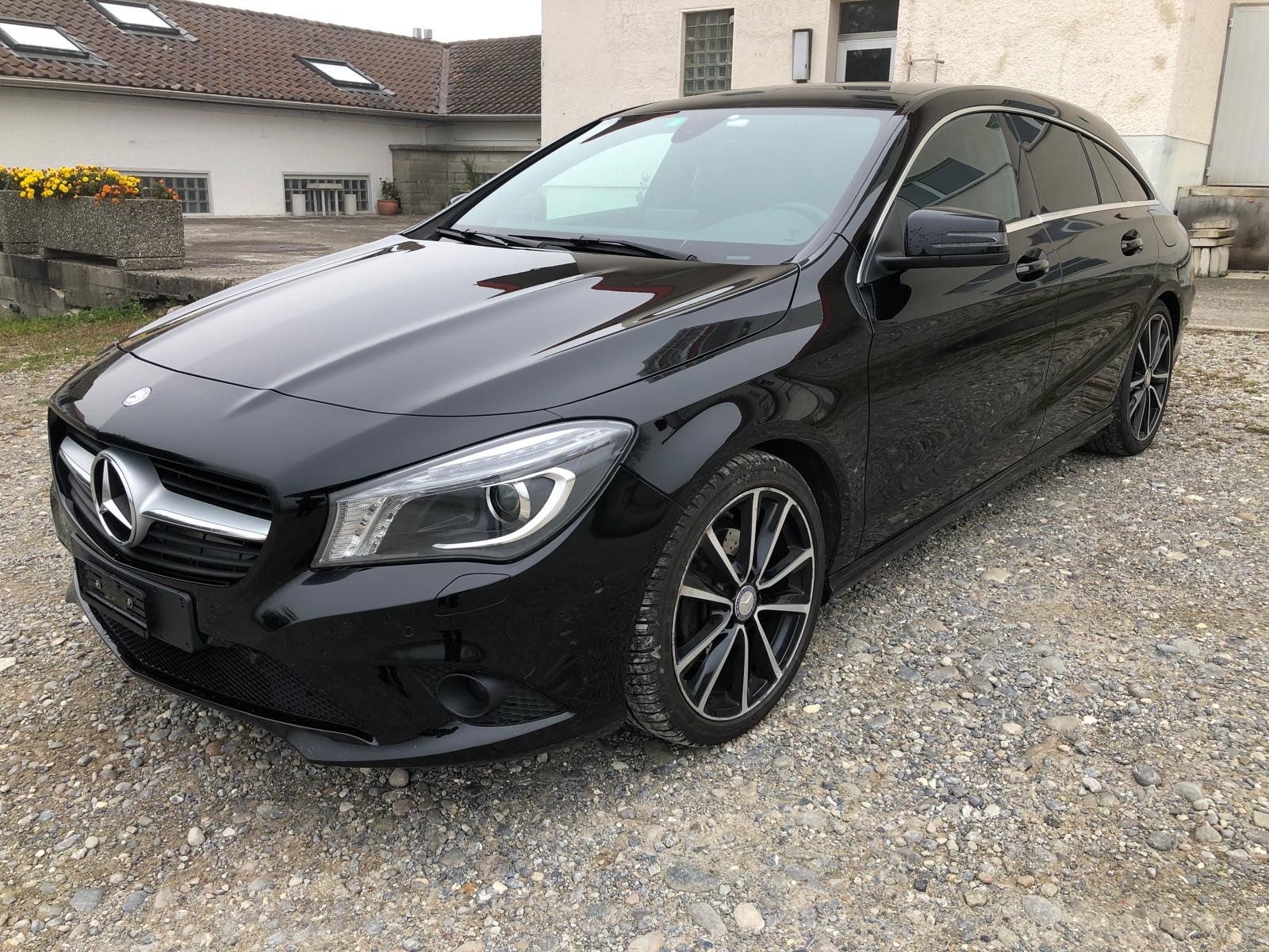 MERCEDES-BENZ CLA Shooting Brake 220 CDI AMG Line 4Matic 7G-DCT