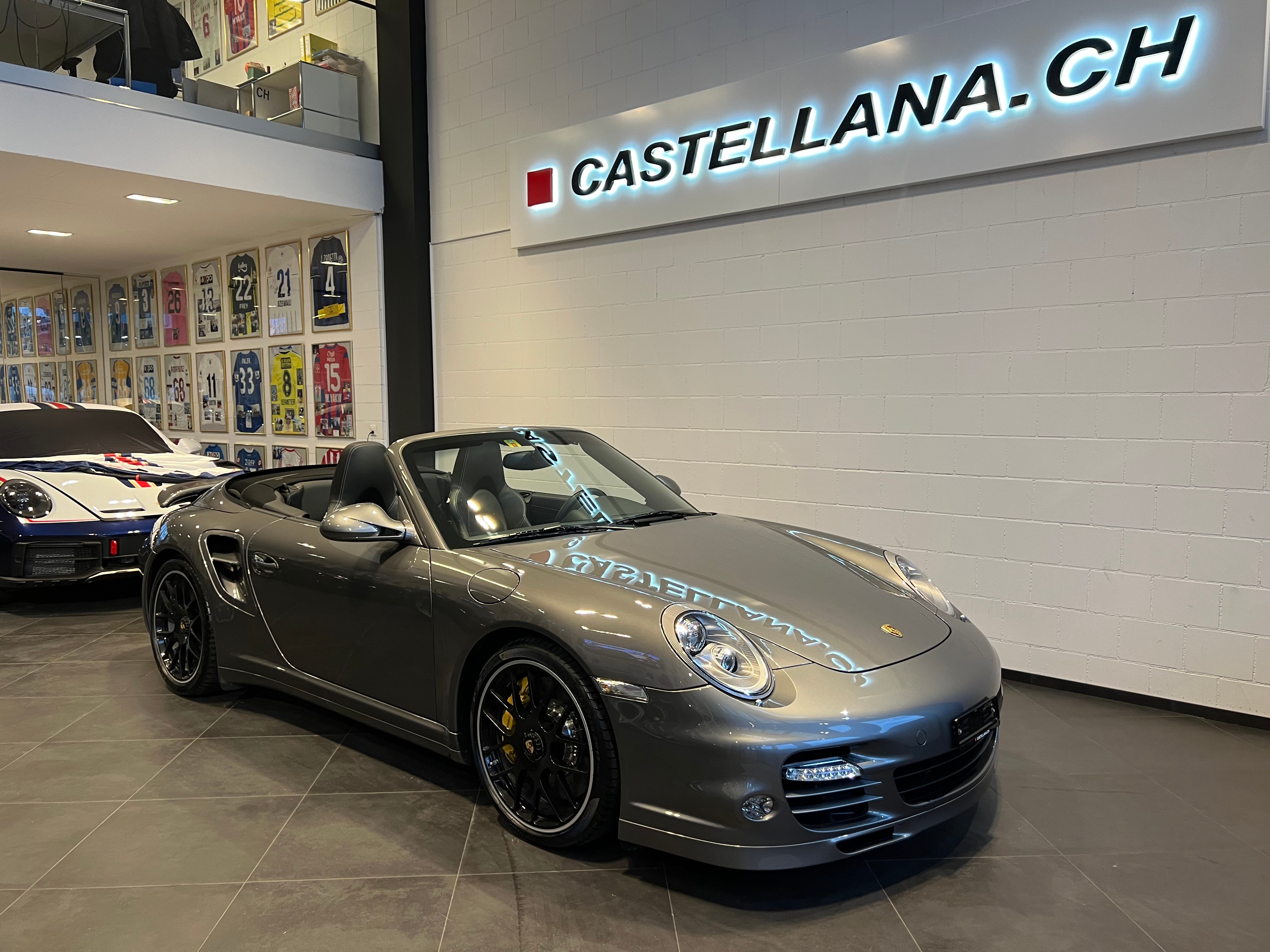 PORSCHE 911 Cabrio Turbo S PDK