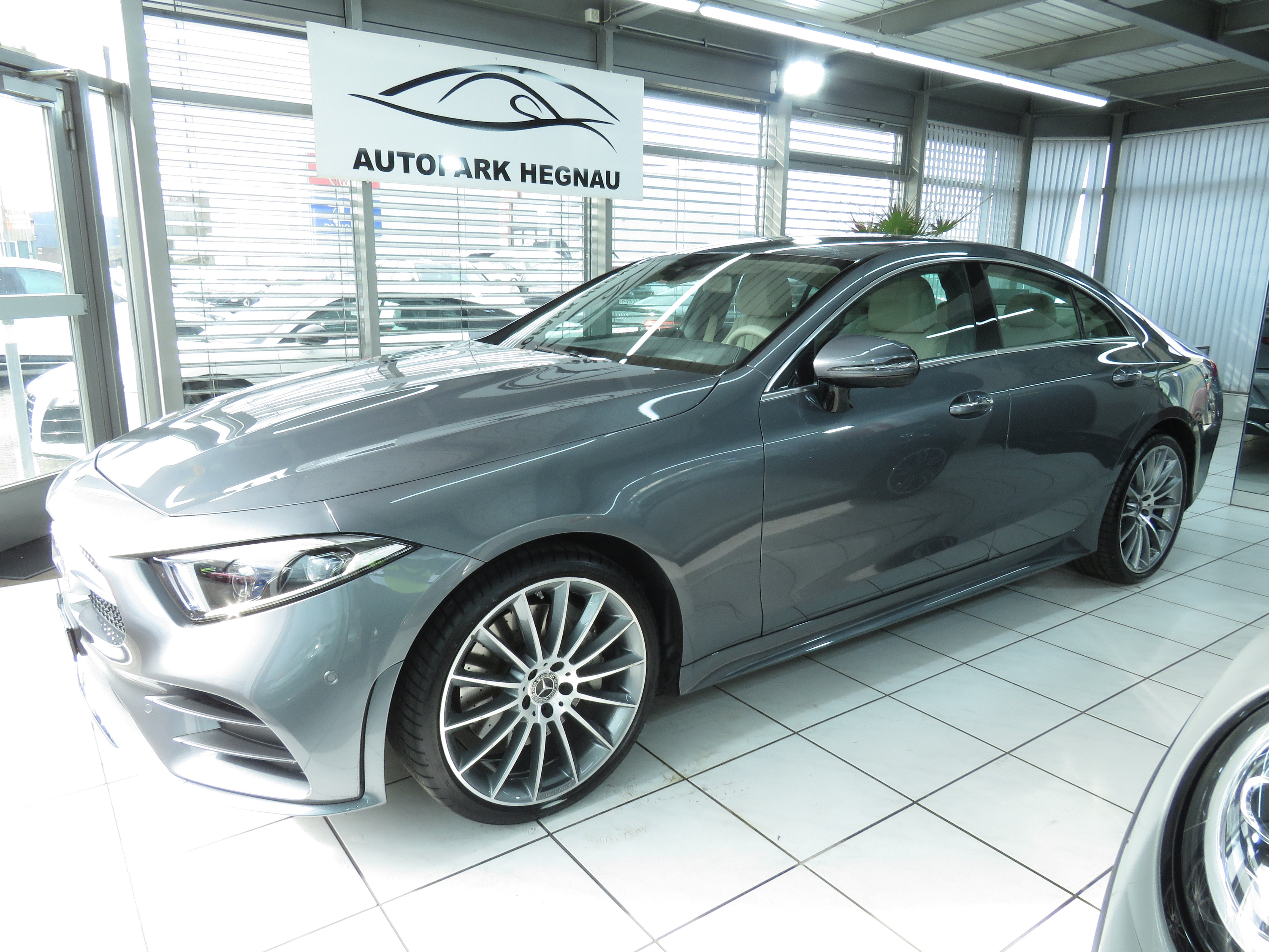 MERCEDES-BENZ CLS 450 4-Matic AMG Line 9G-Tronic (Automat)