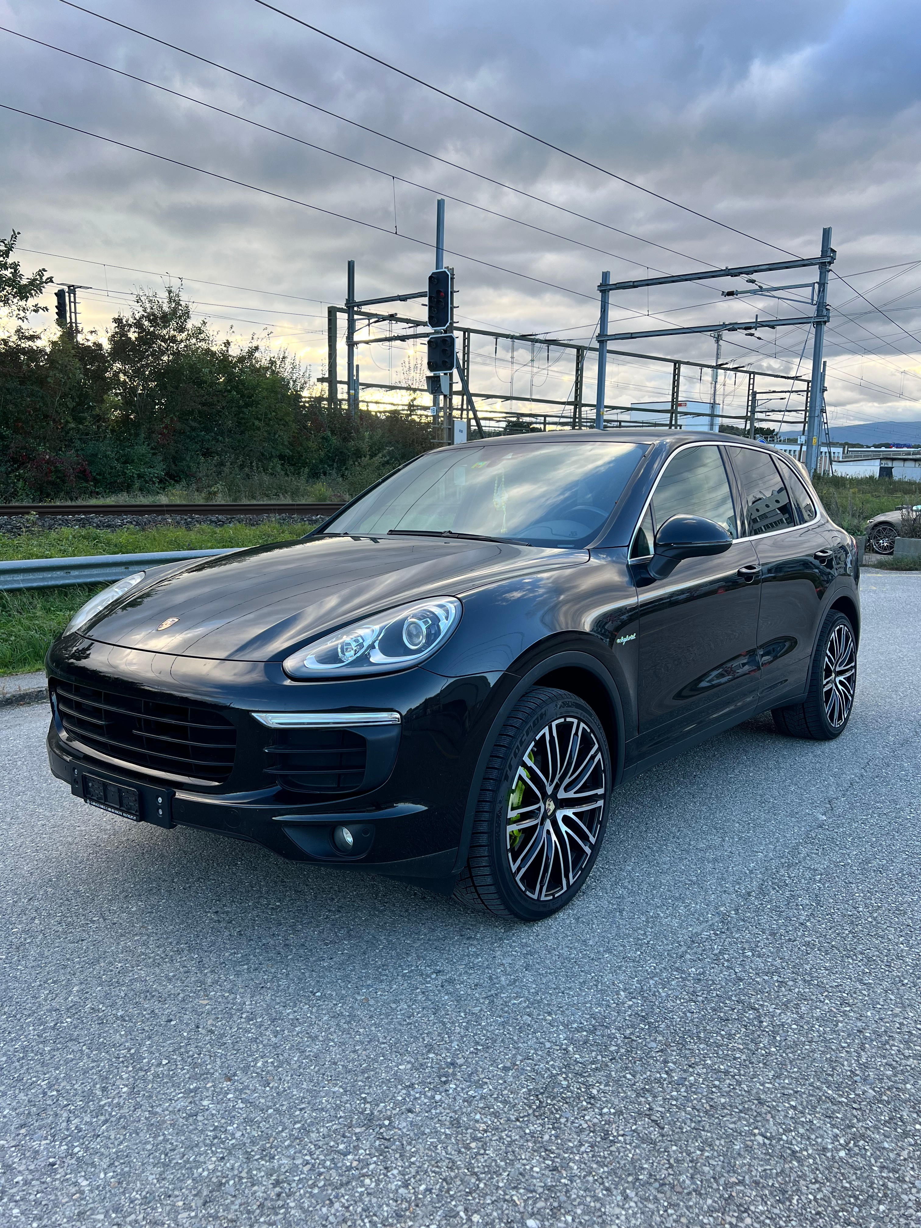 PORSCHE Cayenne S E-Hybrid