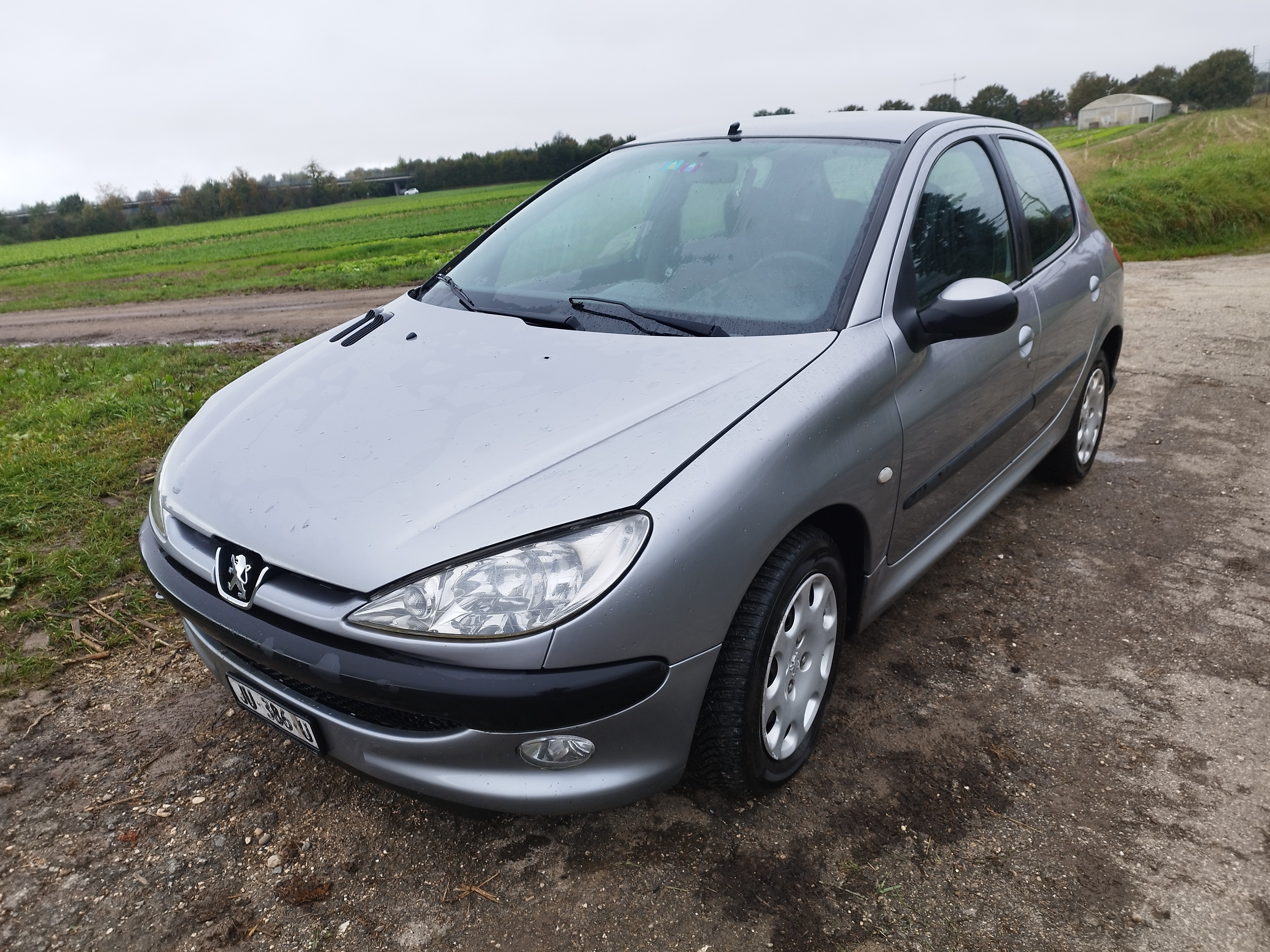 PEUGEOT 206 1.4 16V XT