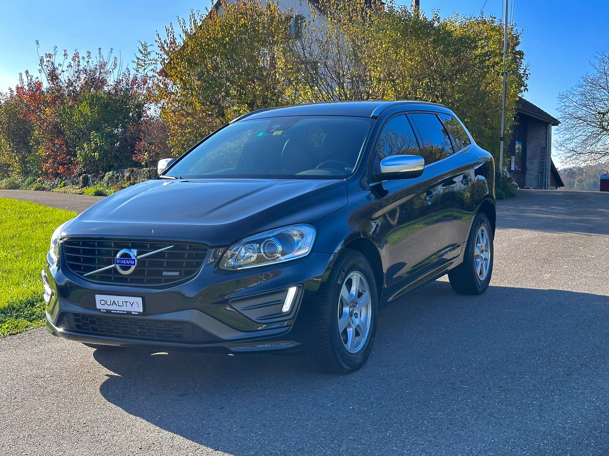 VOLVO XC60 D5 AWD Summum R-Design Geartronic