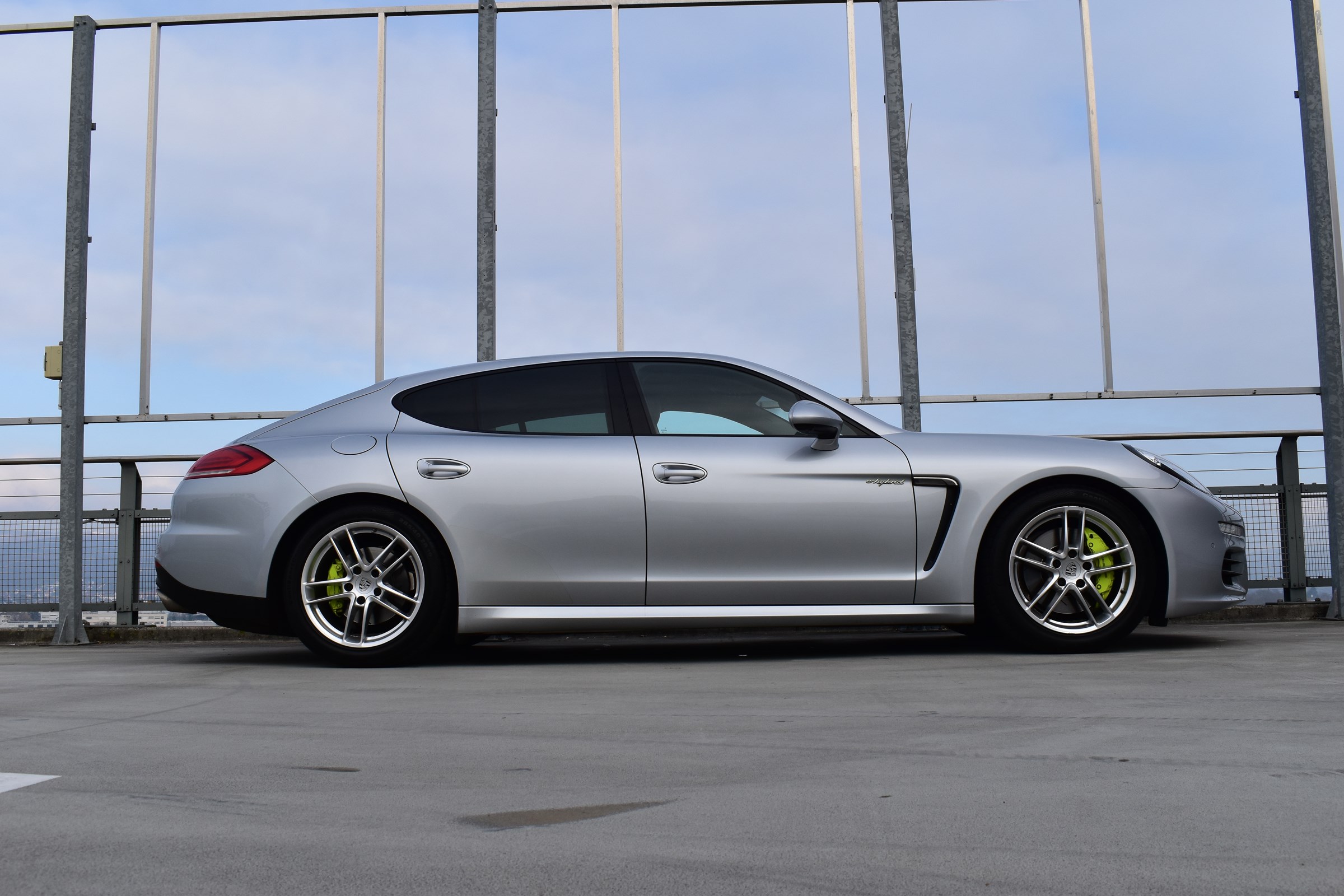 PORSCHE PANAMERA S E-HYBRID l 416 PS