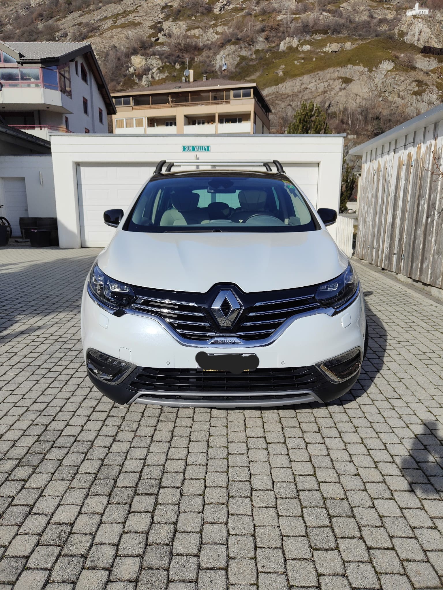 RENAULT Espace 1.6 TCe Initiale EDC