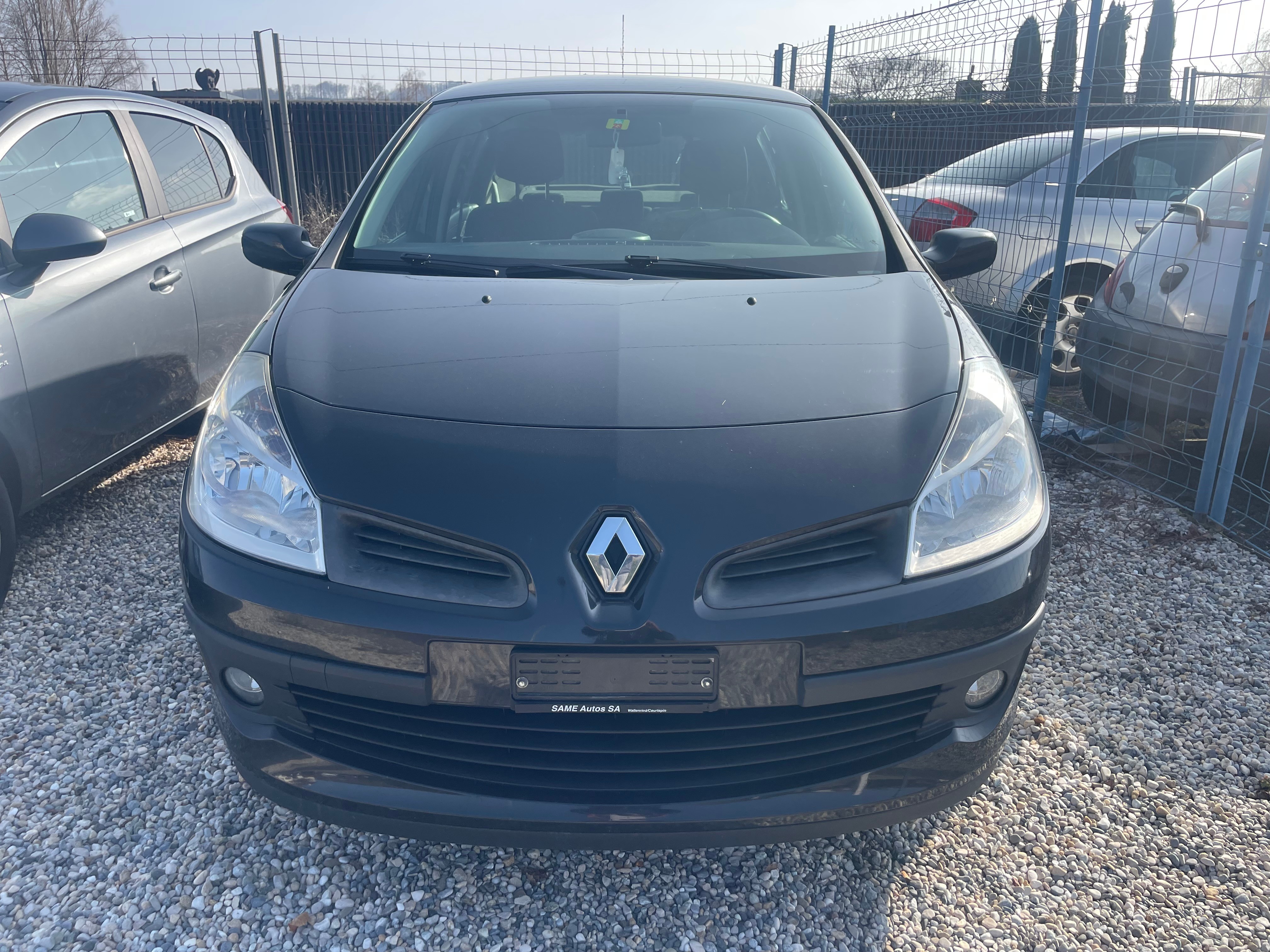 RENAULT Clio 1.6 16V Dynamique