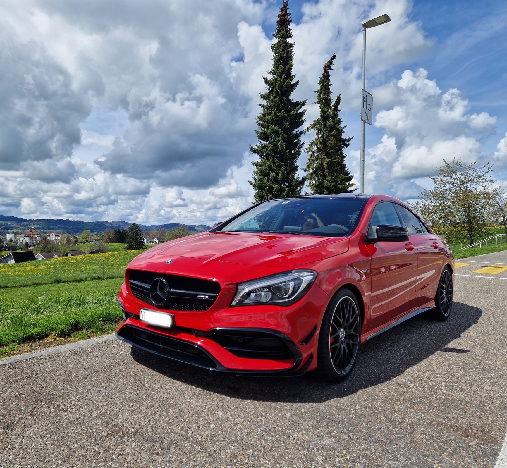 MERCEDES-BENZ CLA 45 AMG 4Matic Speedshift