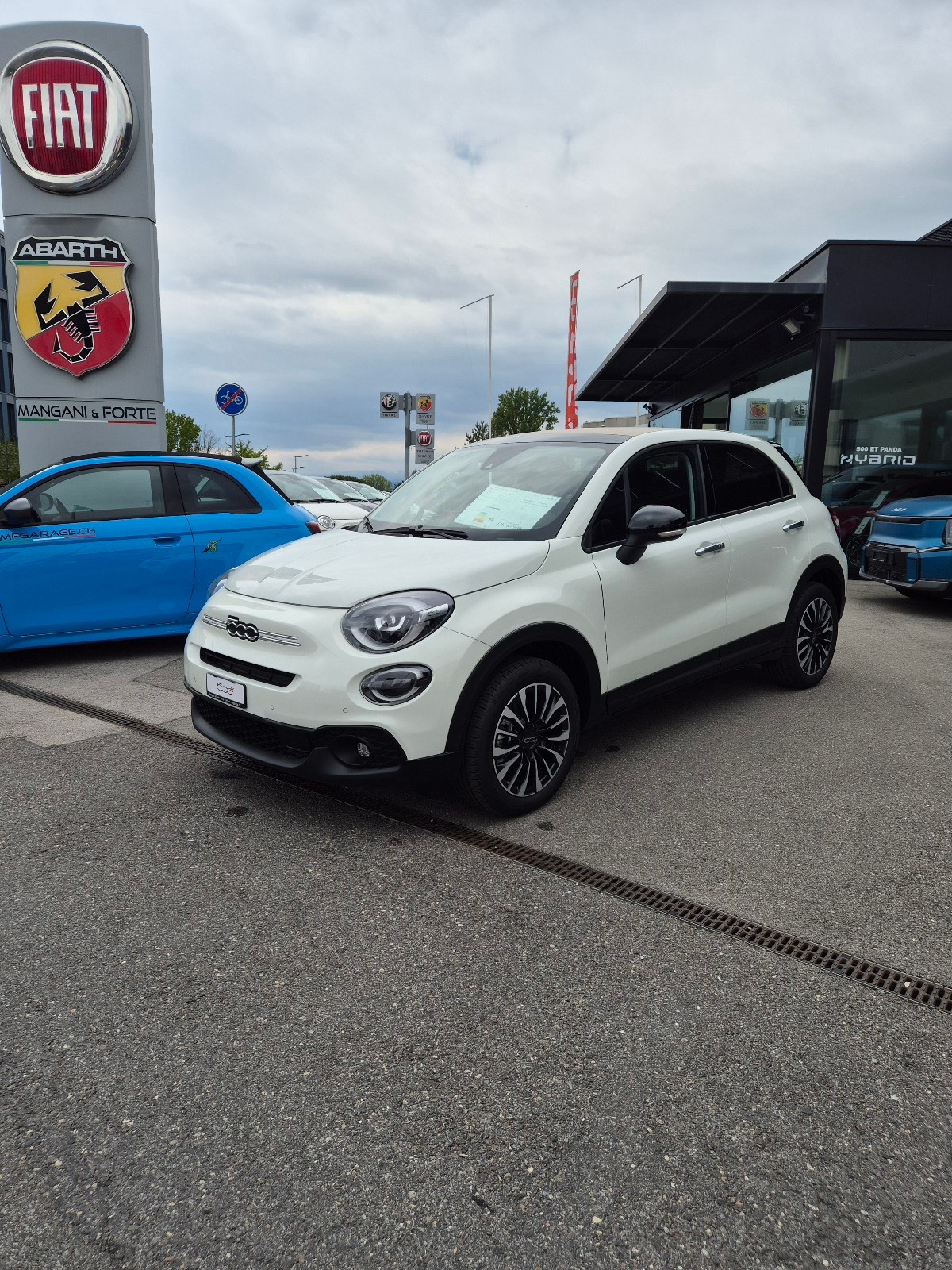 FIAT 500X 1.5 Hybrid Soft Top Swiss EditionDCT