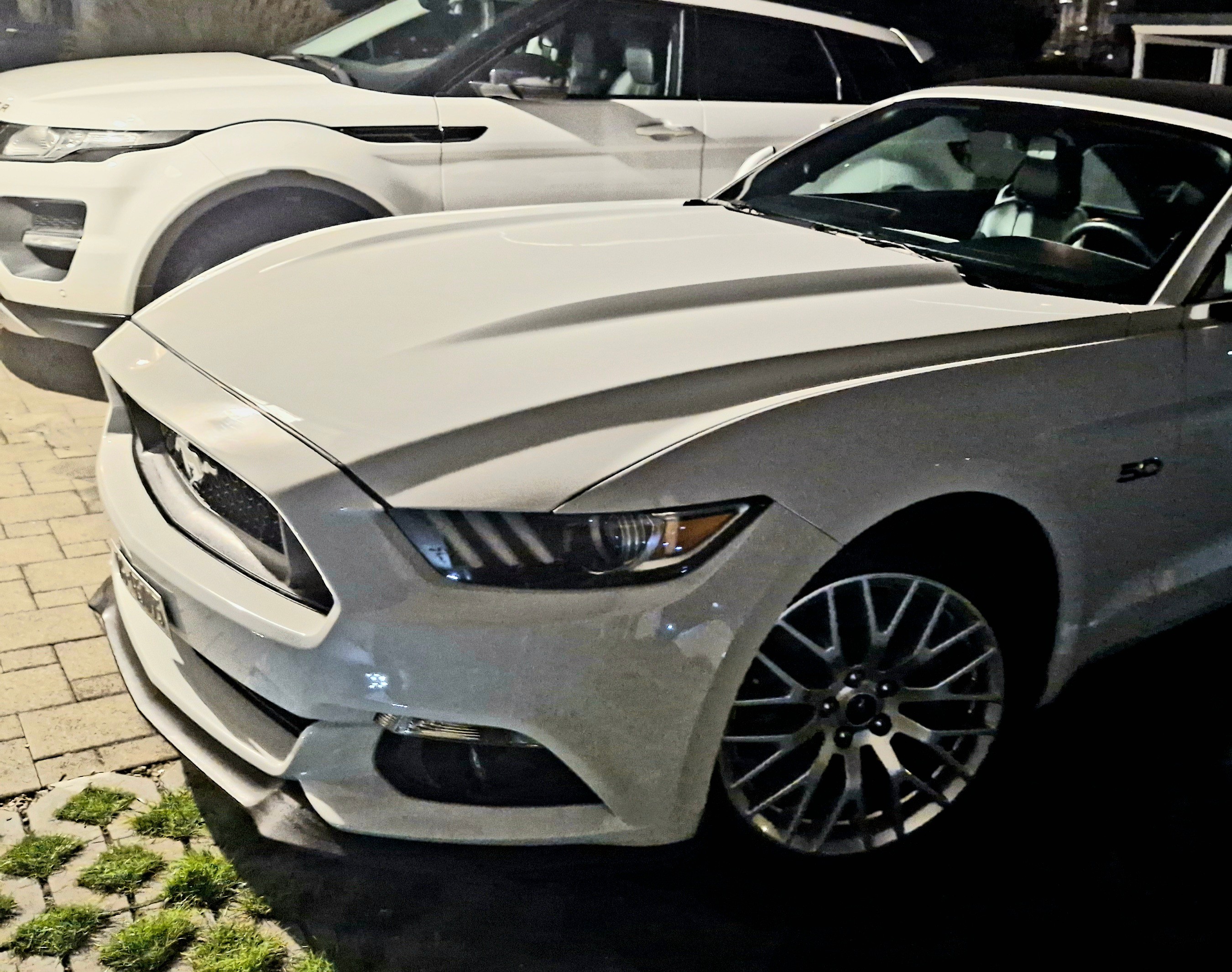 FORD Mustang Convertible 5.0 V8 GT Automat