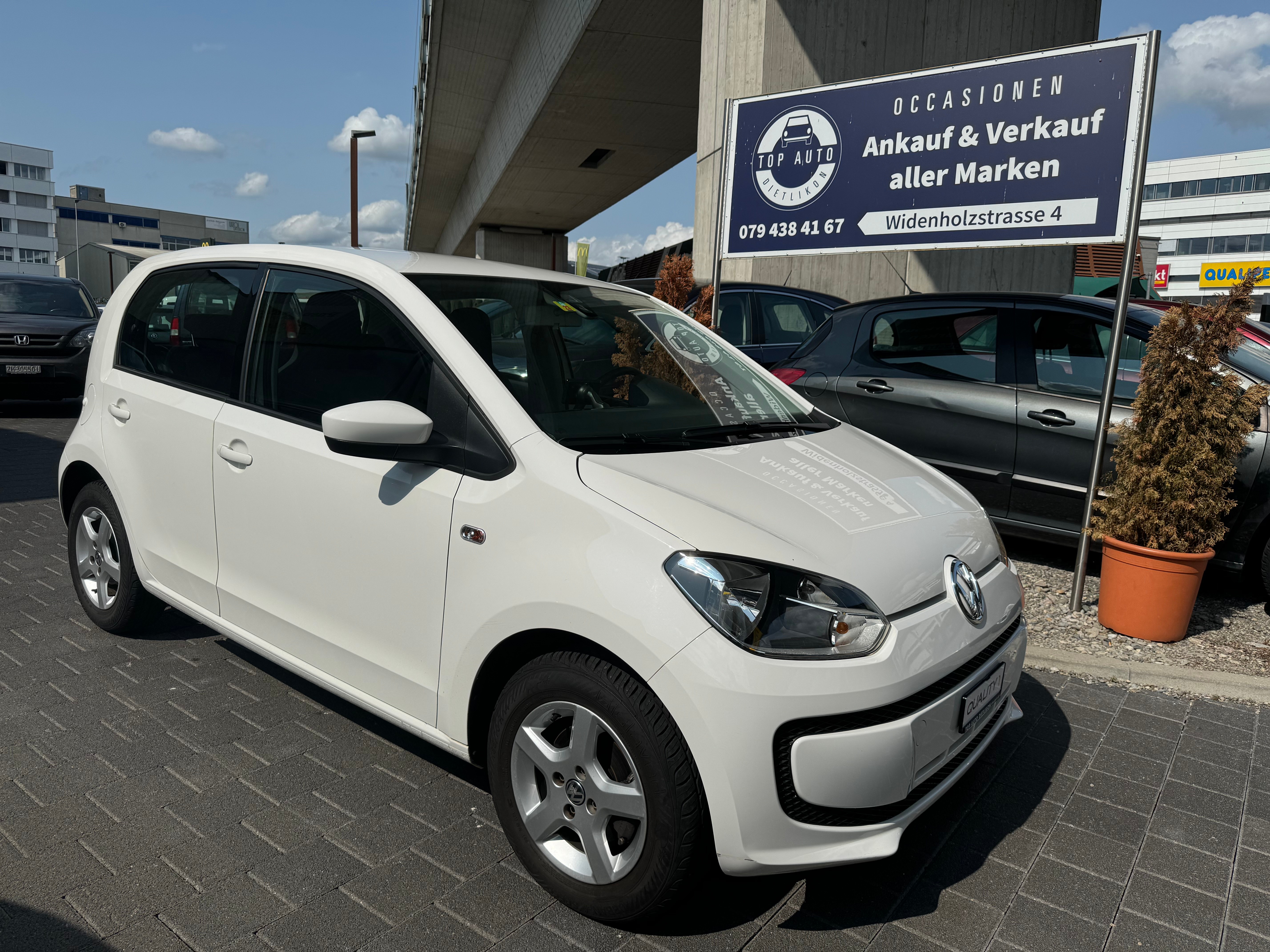 VW Up 1.0 take up