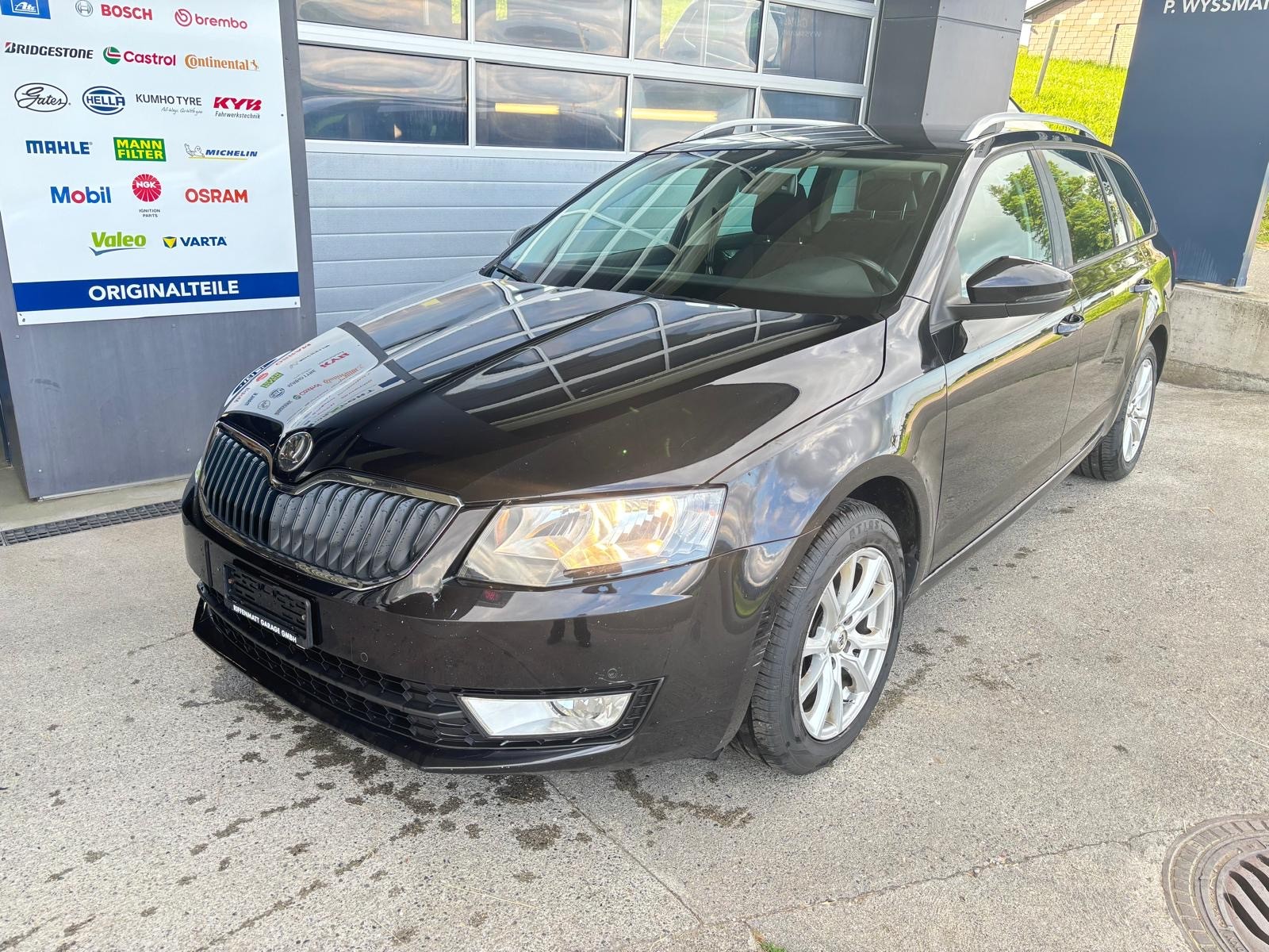 SKODA Octavia Combi 1.8 TSI Elegance 4x4 DSG