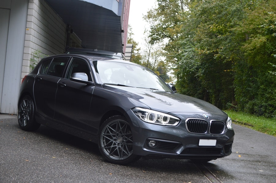 BMW 118d xDrive Advantage Sport