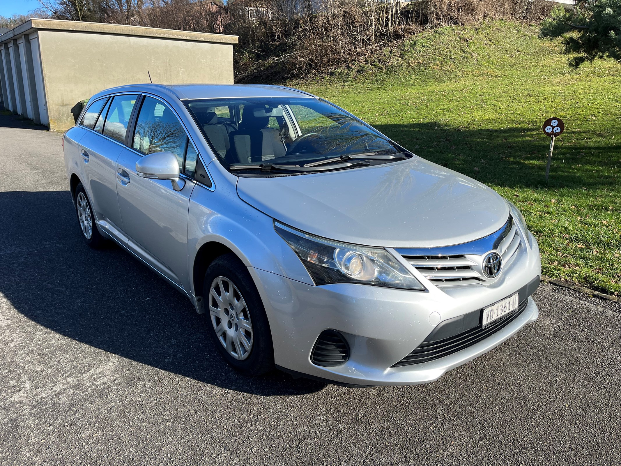 TOYOTA Avensis Sportswagon 1.8 Linea Terra Multidrive