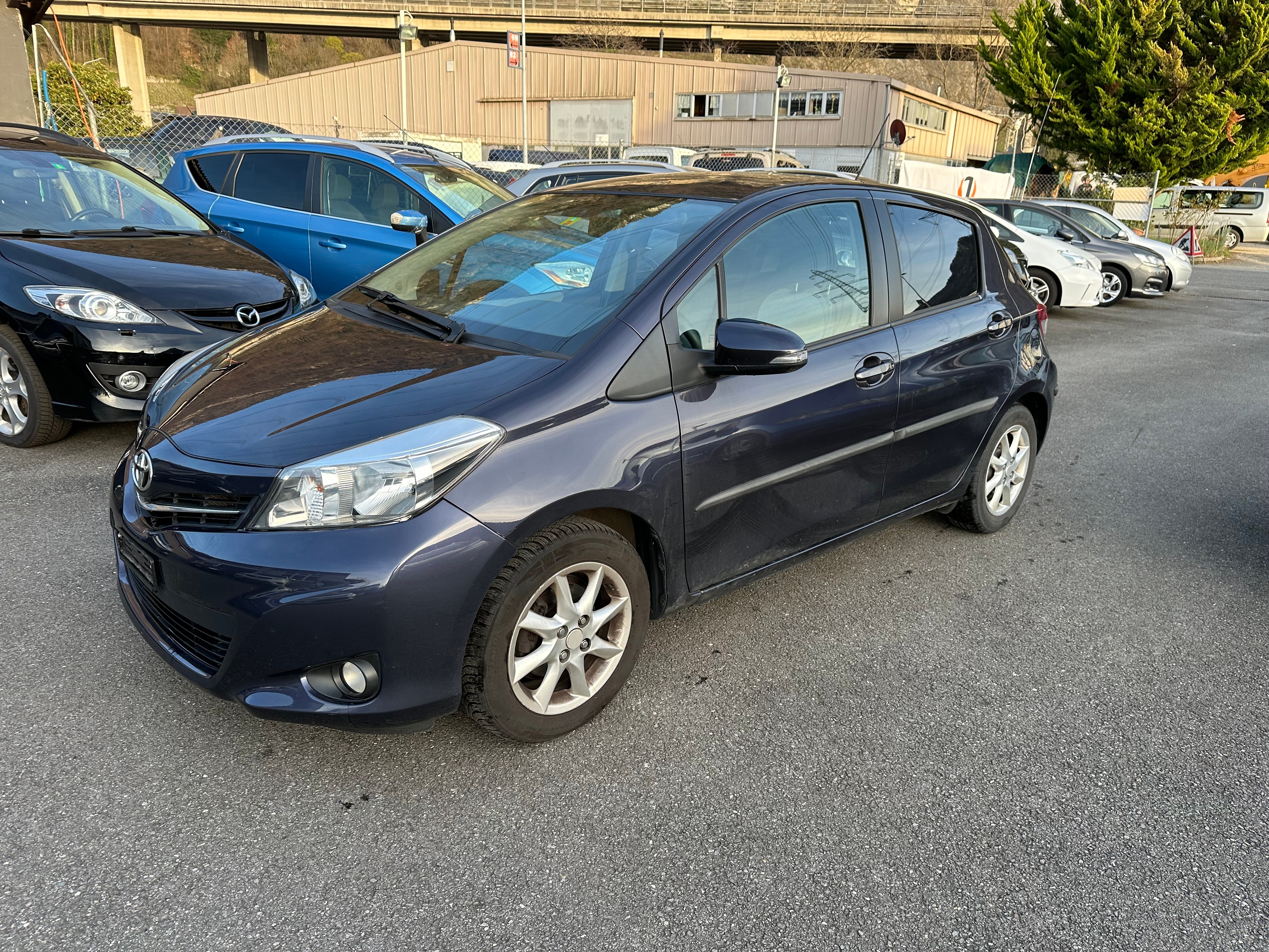 TOYOTA Yaris 1.33 Luna