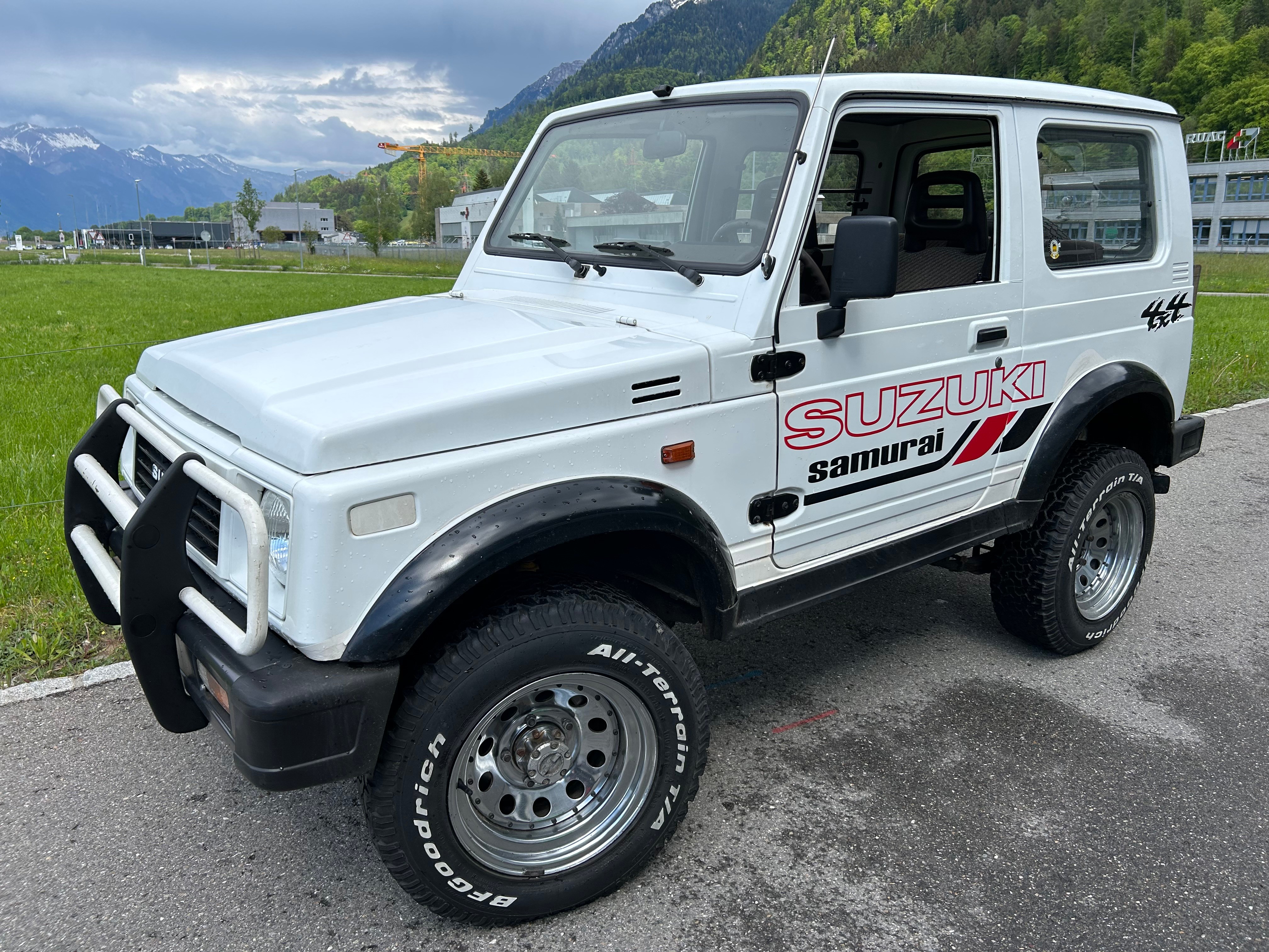 SUZUKI Samurai Wagon EFI