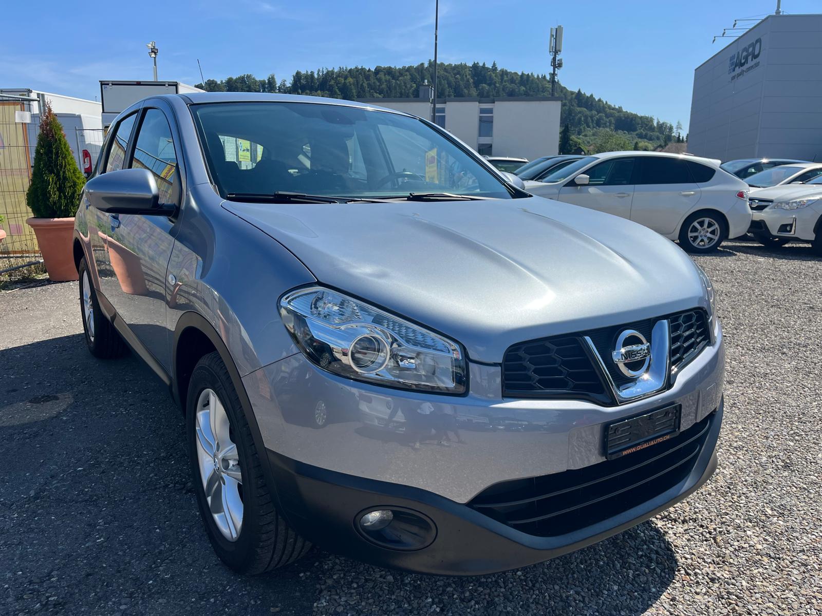 NISSAN Qashqai 2.0 acenta