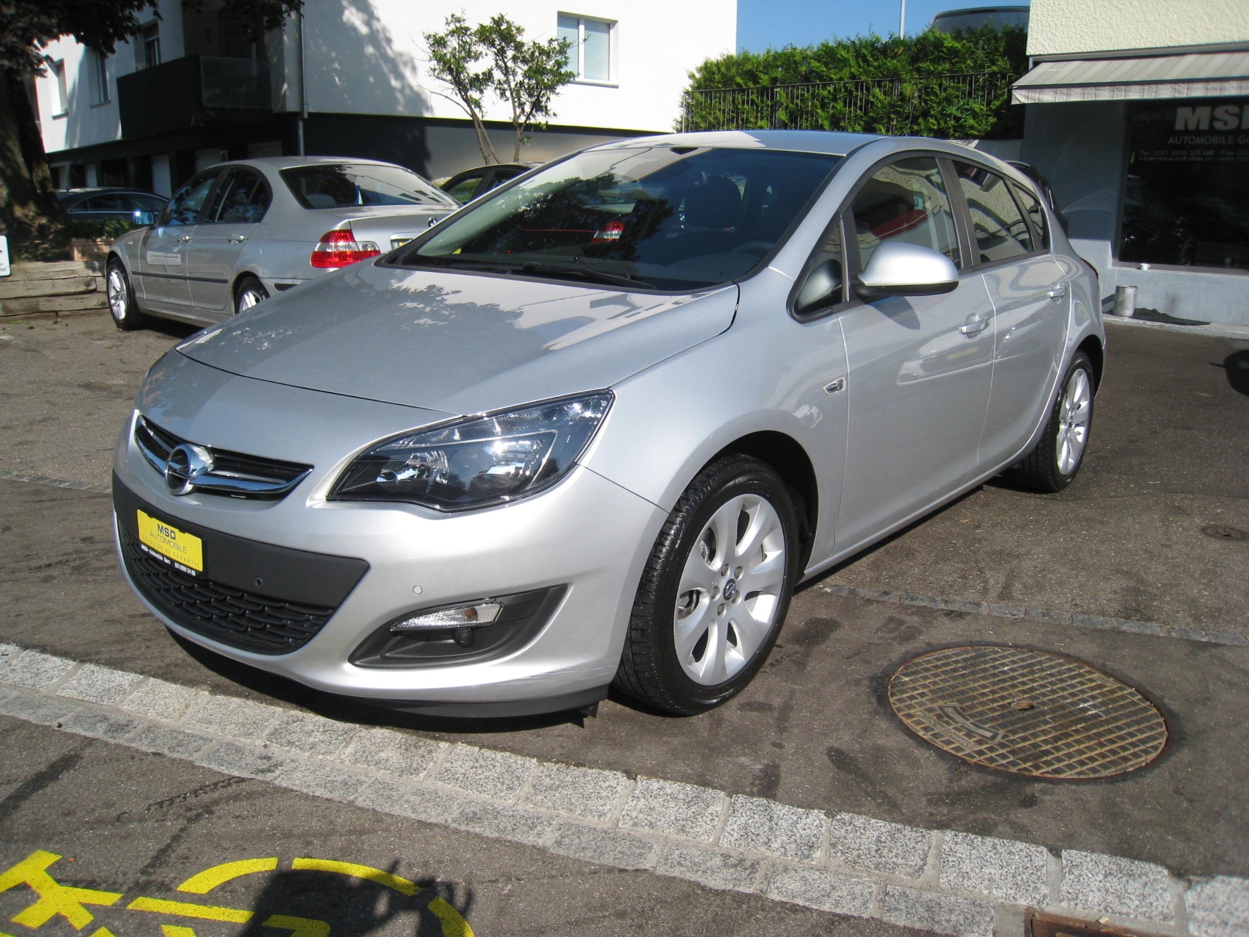 OPEL Astra 1.4i 16V Turbo Sport Automatic