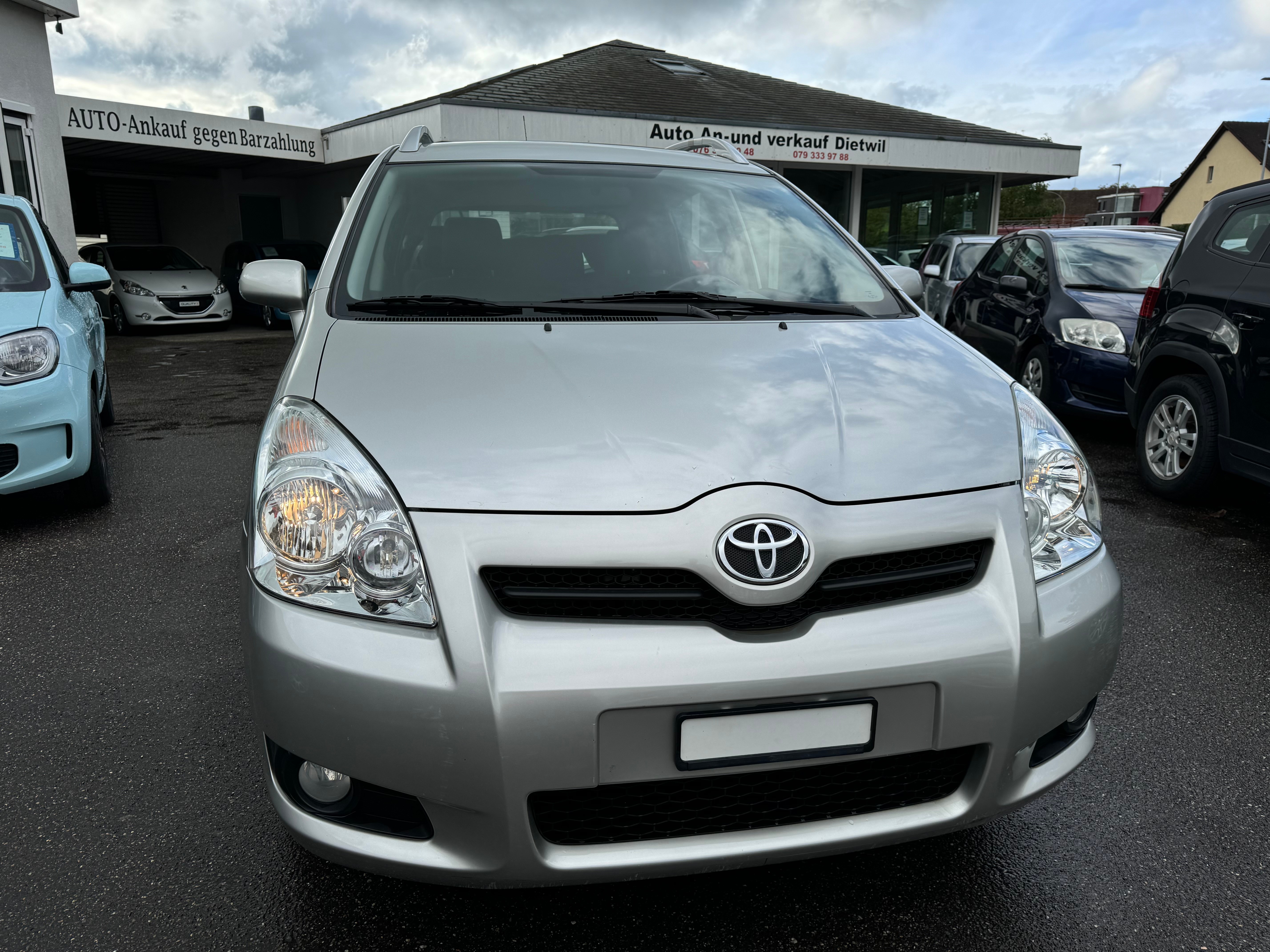 TOYOTA Corolla Verso 1.8 Linea Luna