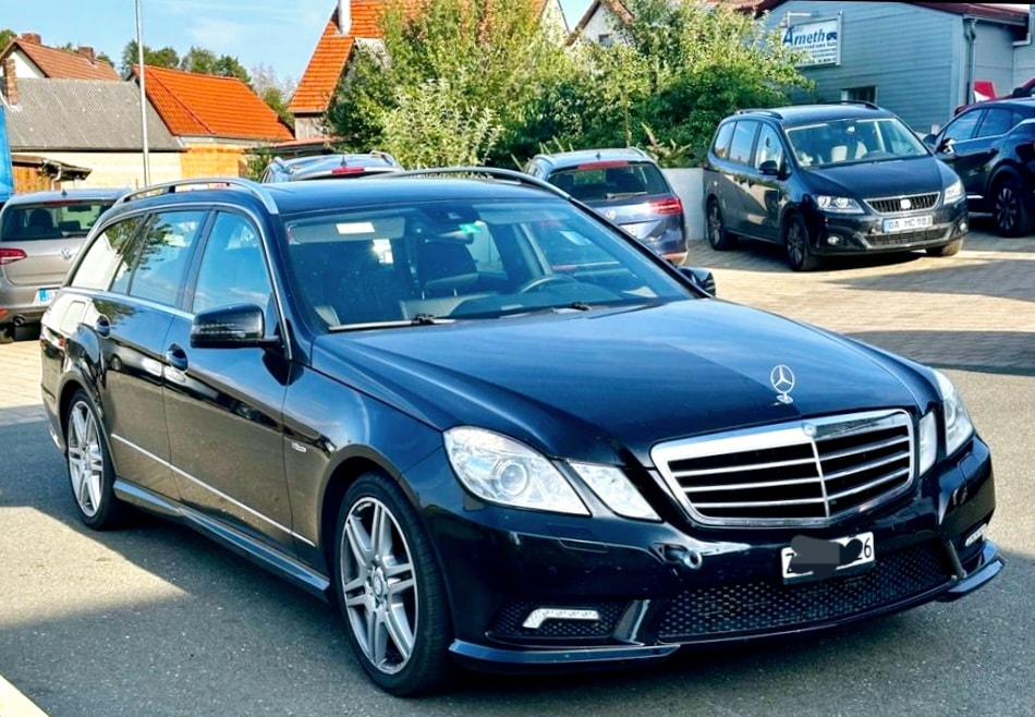 MERCEDES-BENZ E 250 CGI BlueEfficiency Automatic