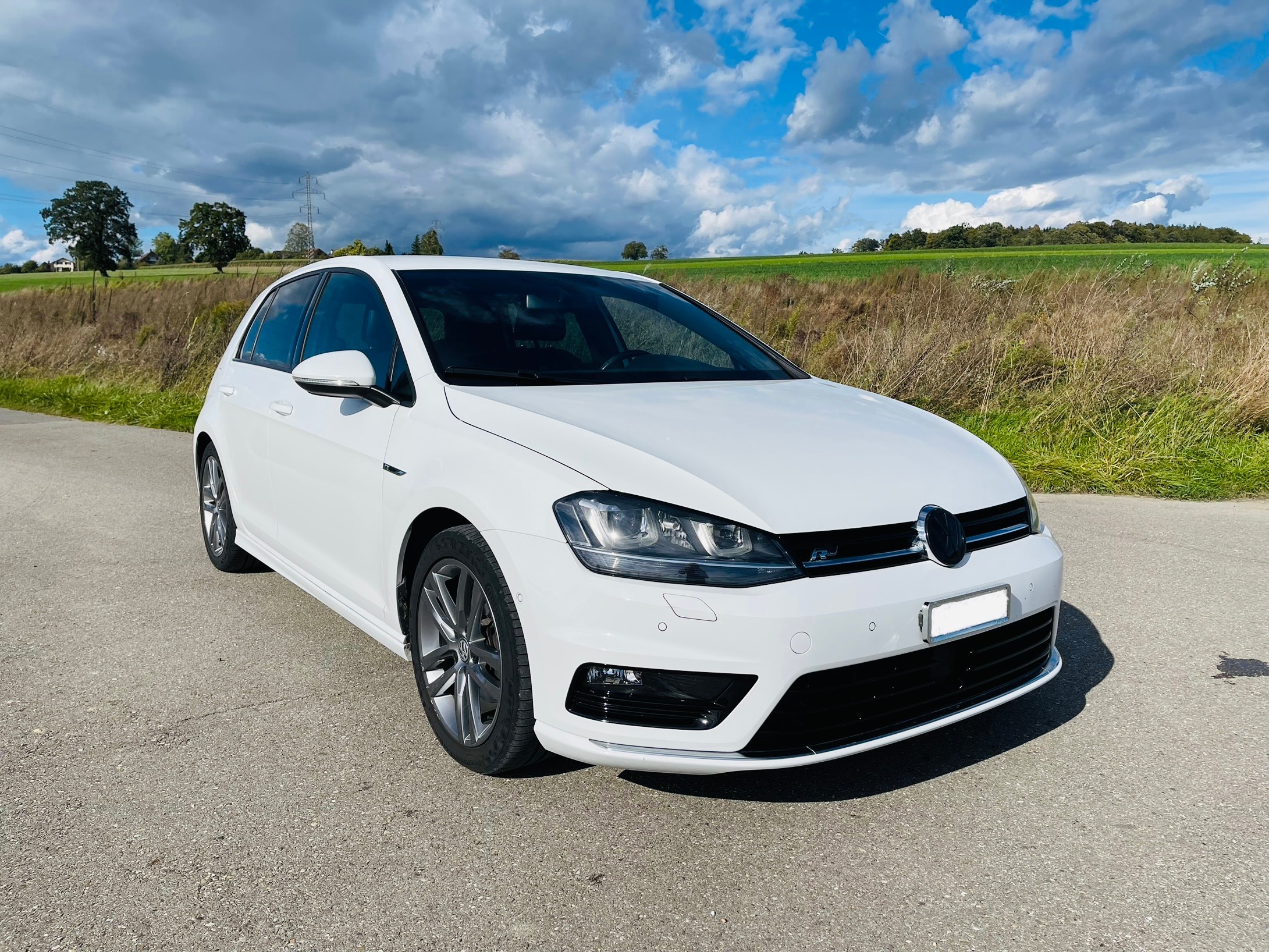 VW Golf 7 1.4 TSI Lounge R-Line DSG